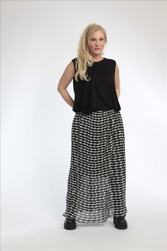 Summer skirt in a straight shape made of pleated quality, Violla graphic in black, blue and white
