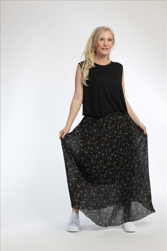 Summer skirt in a straight shape made of pleated quality, Violla-Small in black-multi