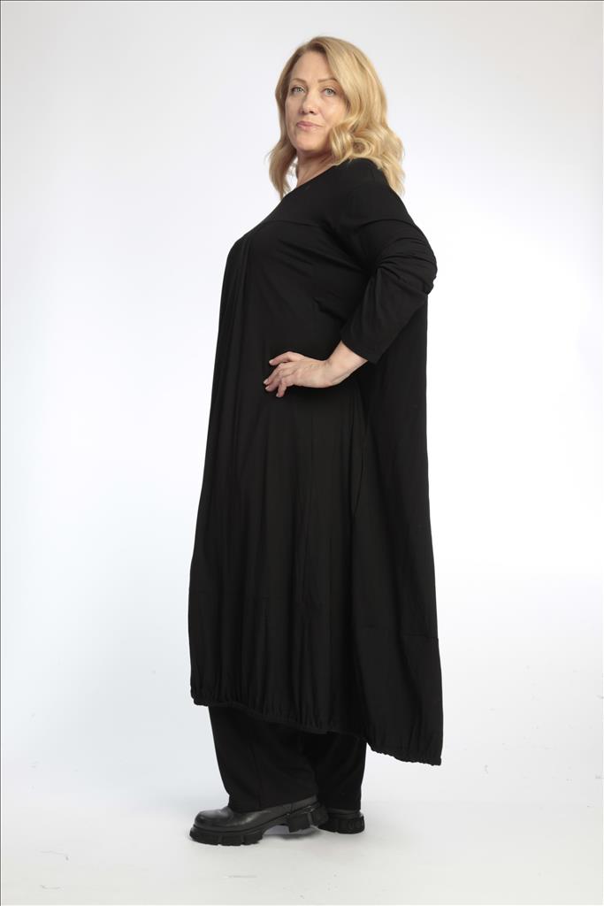 Everyday dress in balloon shape made of jersey quality, memory in black