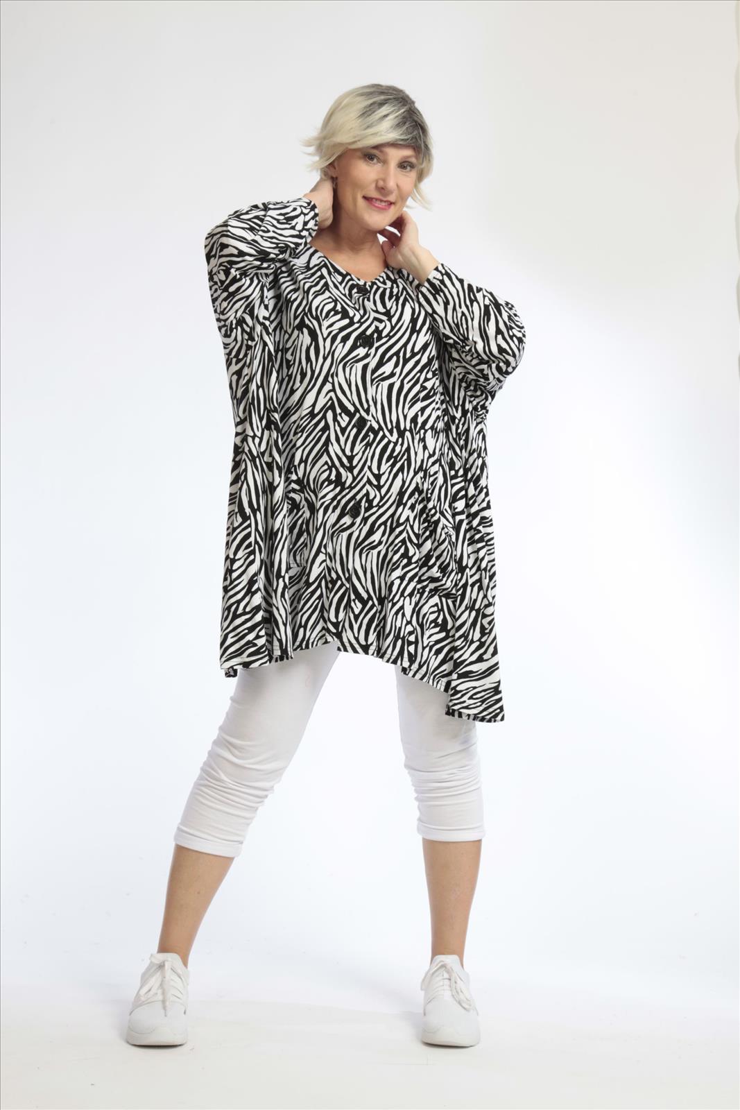 Sommer Jacke in A-Form aus feiner Jersey Qualität, Zebra in Schwarz-Weiß