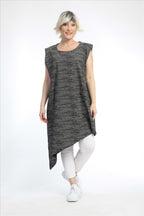 Summer tunic in an asymmetrical shape made of poplin quality, boa in black and white