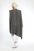 Summer tunic in an asymmetrical shape made of poplin quality, boa in black and white