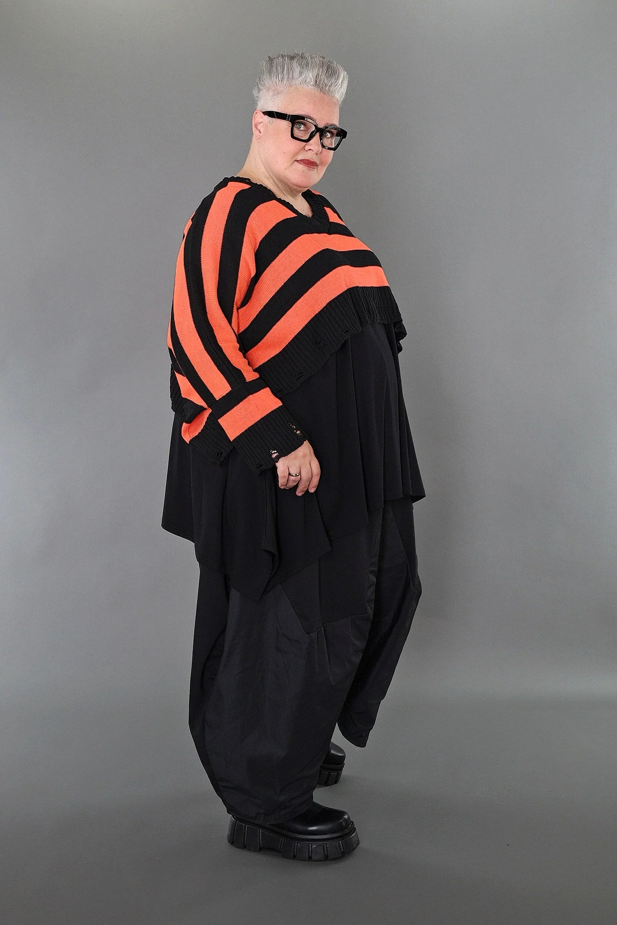 Jeté AKH Premium 2537, noir-orange