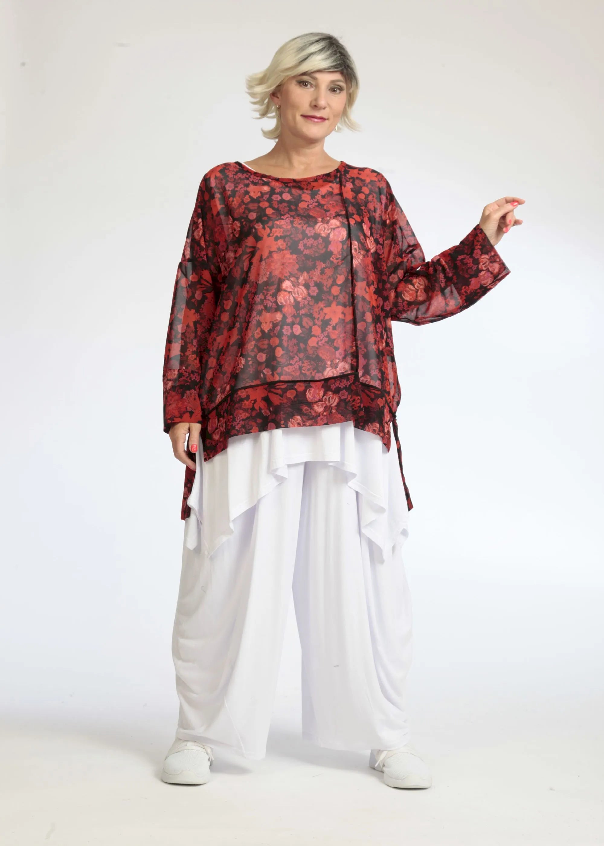 Summer shirt in a straight shape made of airy chiffon quality, Eden in red-black