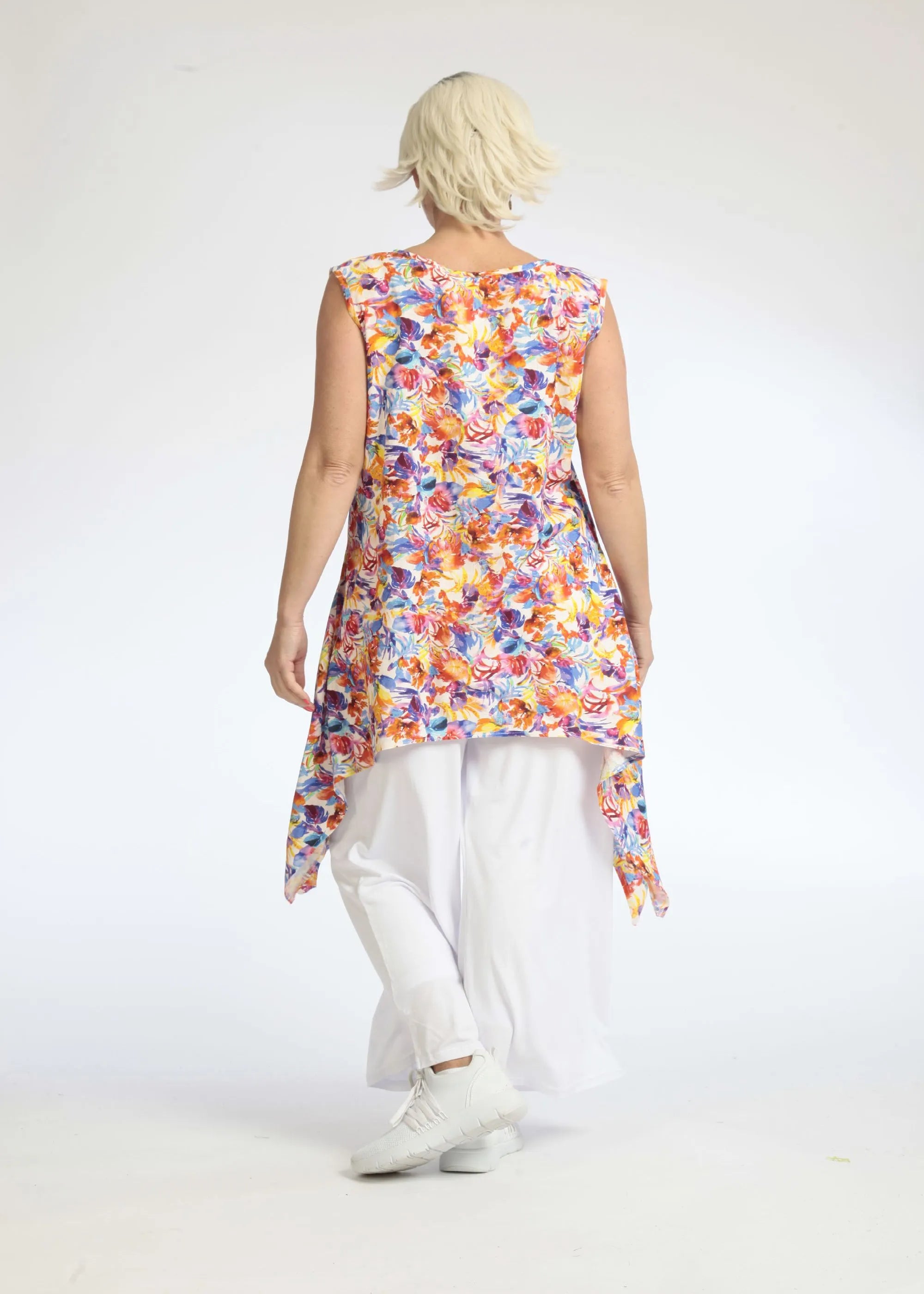 Summer top in a pointed shape made of light linen look quality, Nami in red-blue