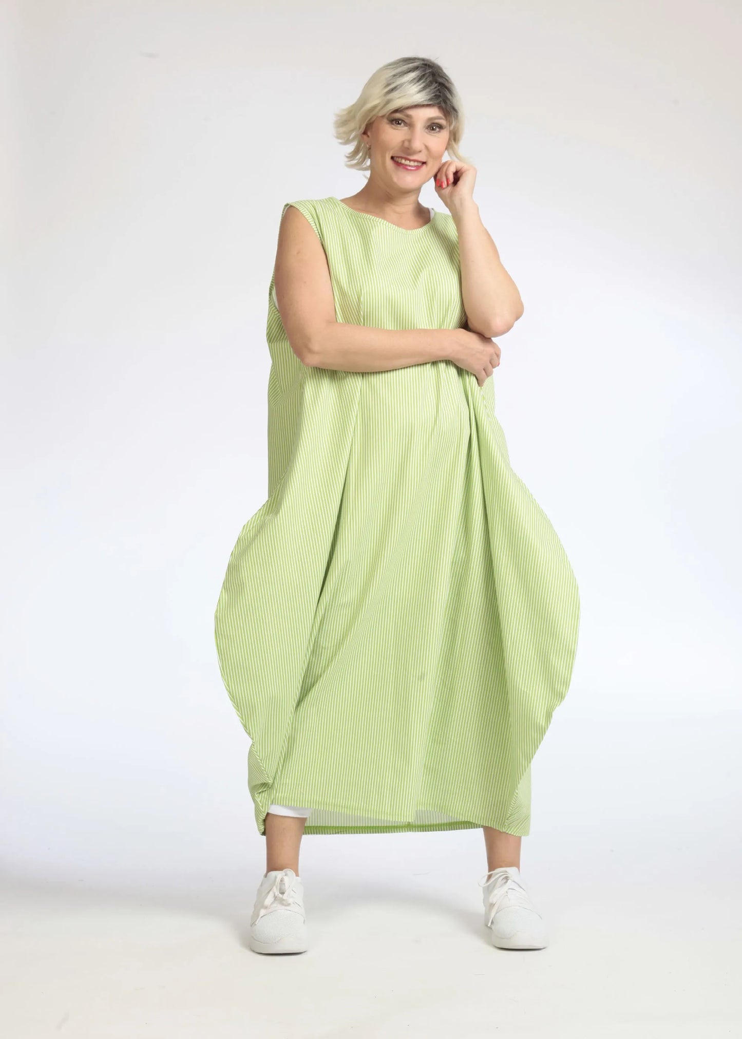 Sommer Kleid in Ballon Form aus glatter Popeline Qualität, Verena in Apfelgrün-Weiß