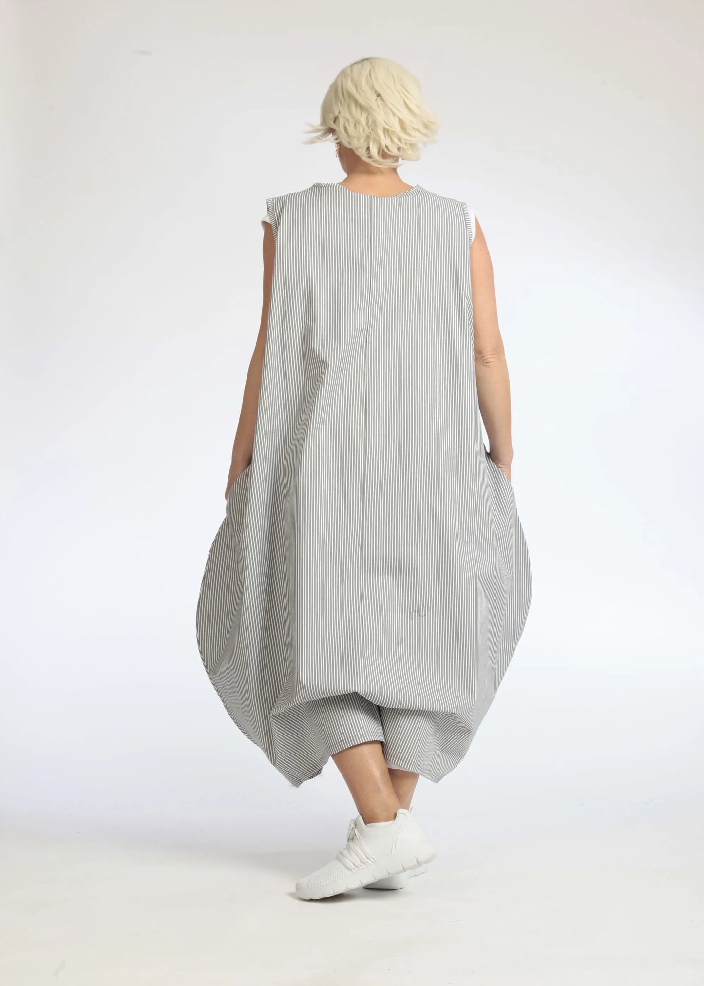 Sommer Kleid in Ballon Form aus glatter Popeline Qualität, Verena in Grau-Weiß