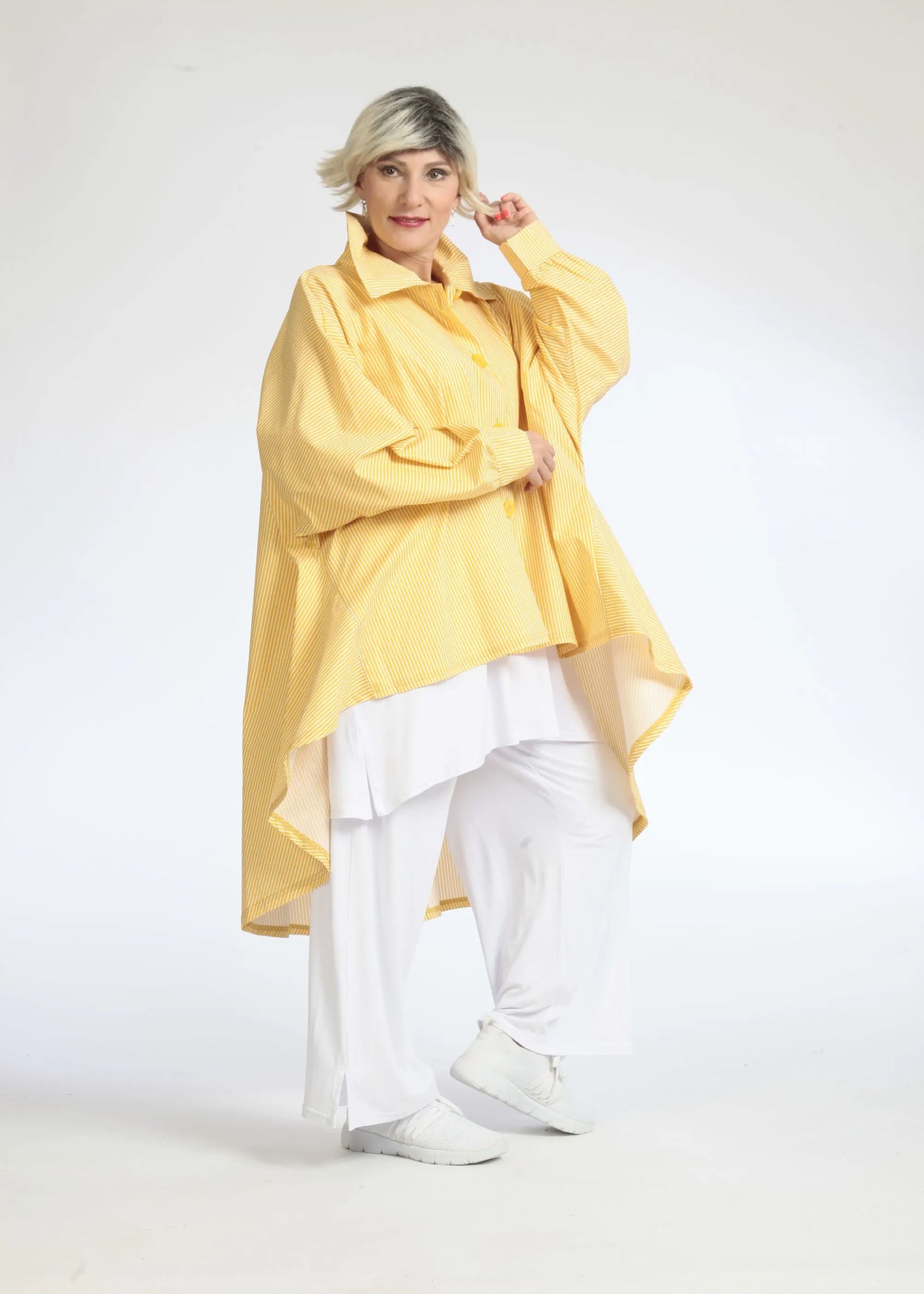 Sommer Bluse in Vokuhila Form aus glatter Popeline Qualität, Verena in Gelb-Weiß