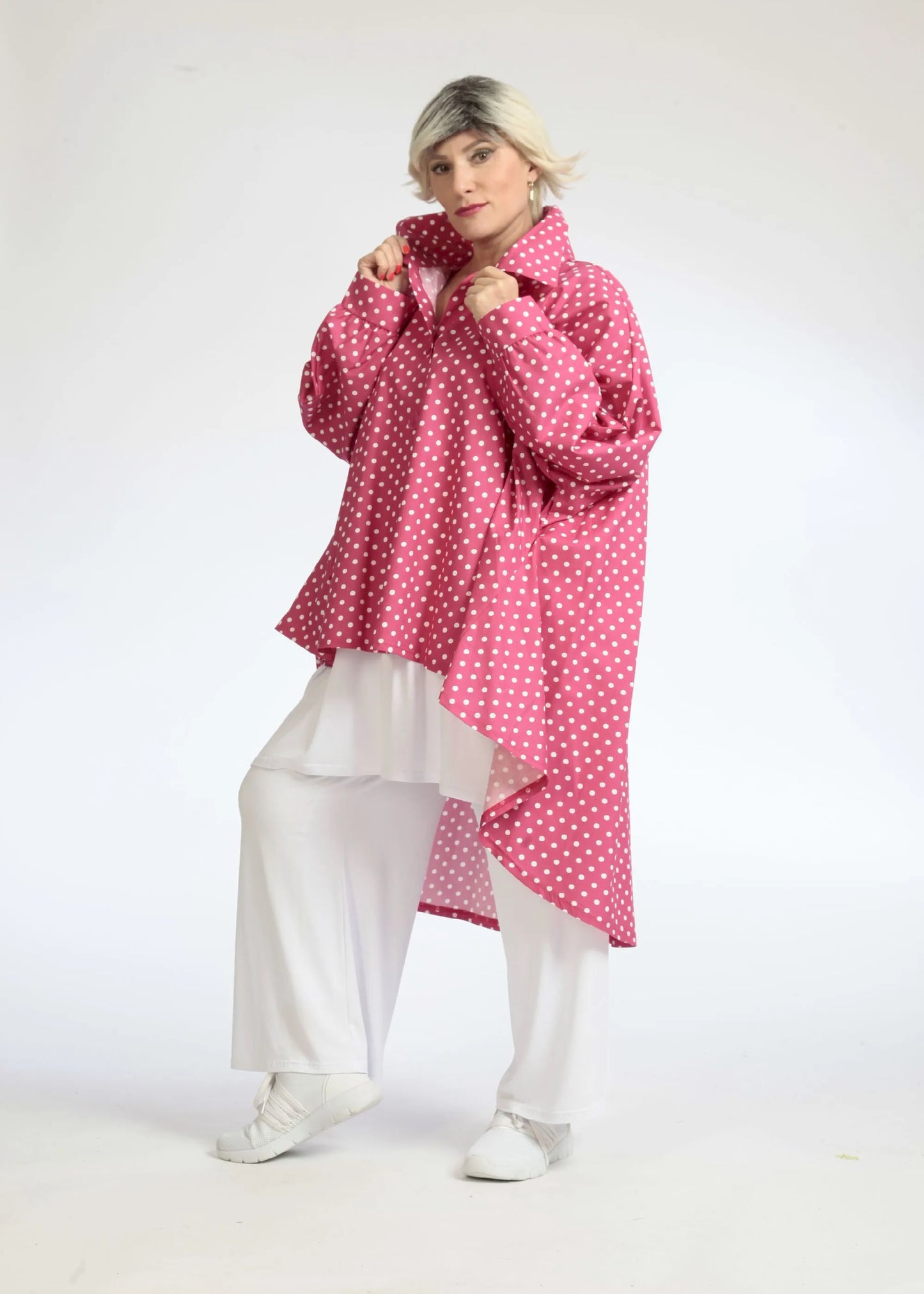 Sommer Bluse in Vokuhila Form aus glatter Popeline Qualität, Freya in Pink-Weiß