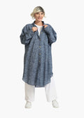 Summer blouse with a rounded shape made of light poplin quality, Olivia in denim blue