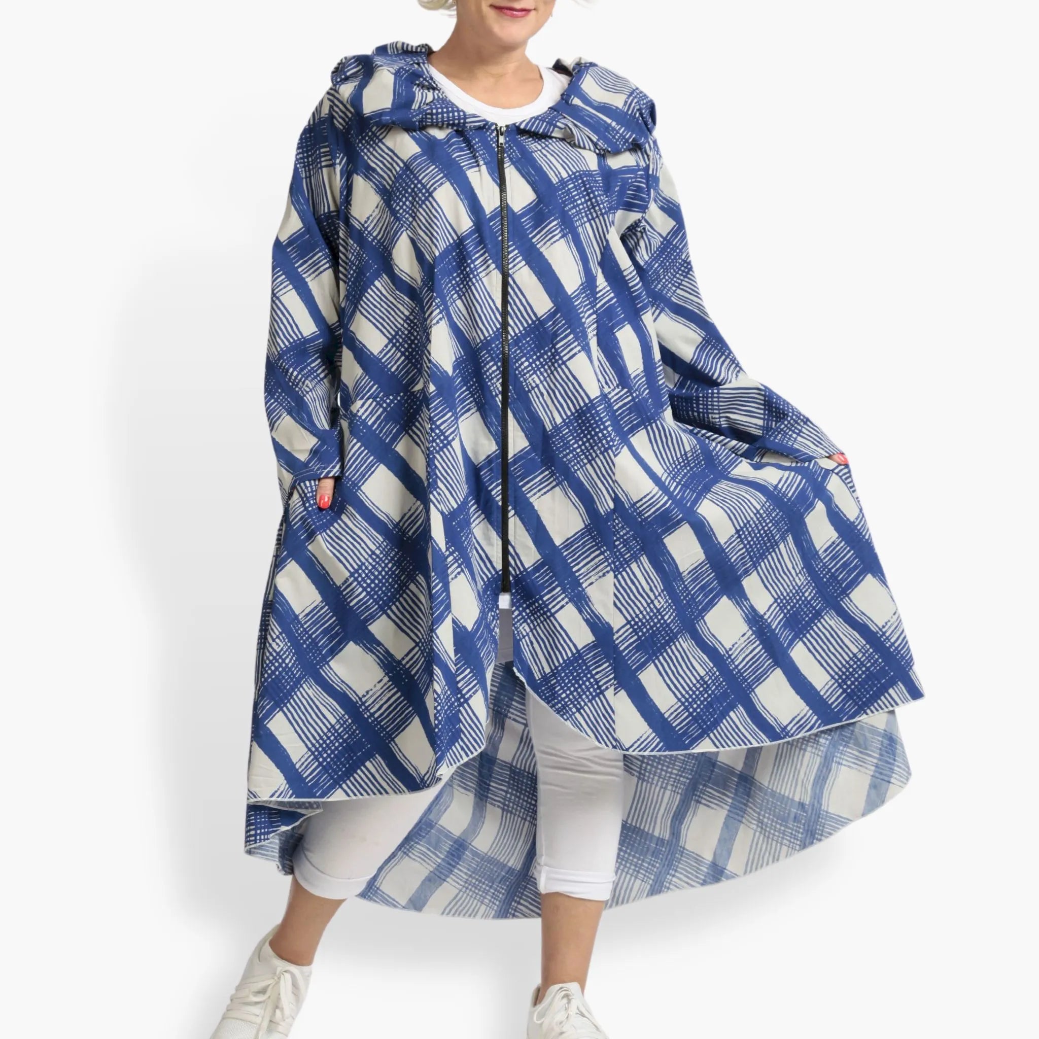 Summer coat in a rounded shape made of airy poplin quality, Arabella in blue-gray