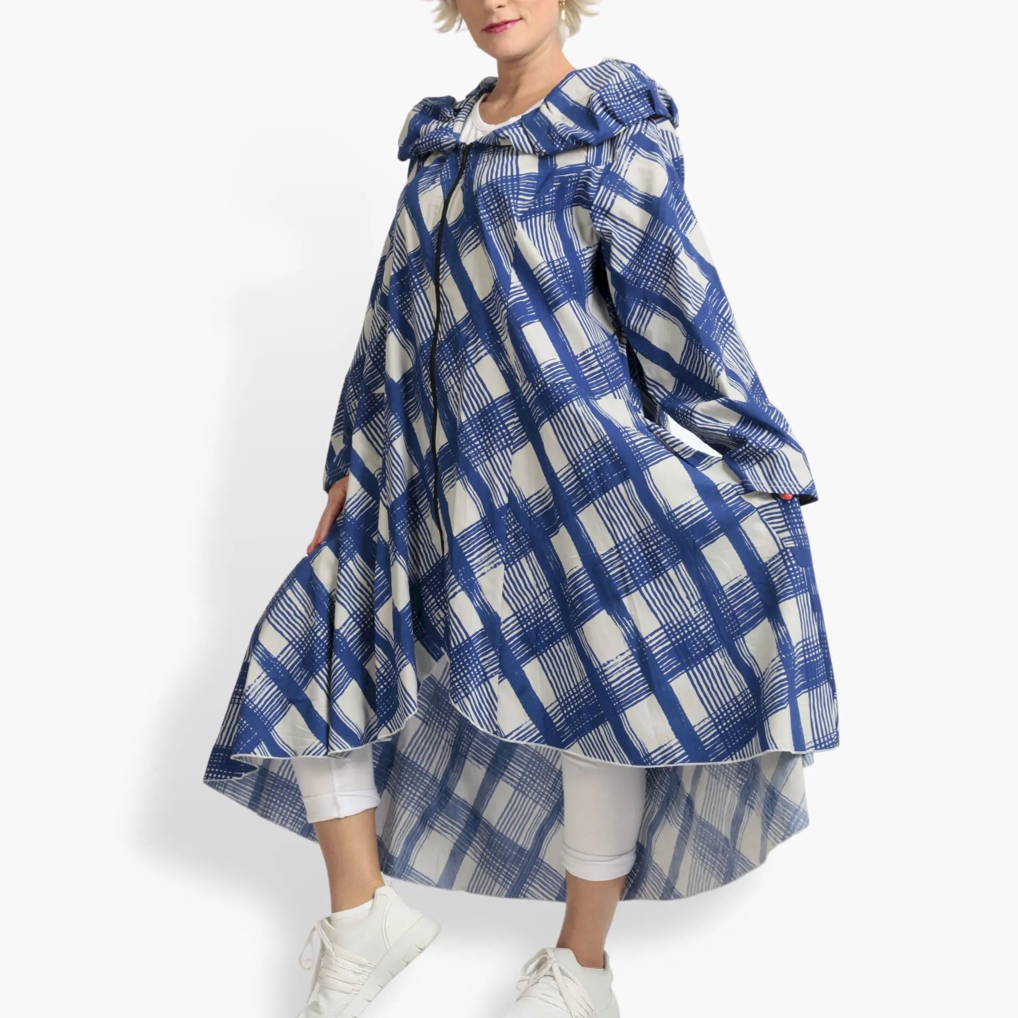 Summer coat in a rounded shape made of airy poplin quality, Arabella in blue-gray