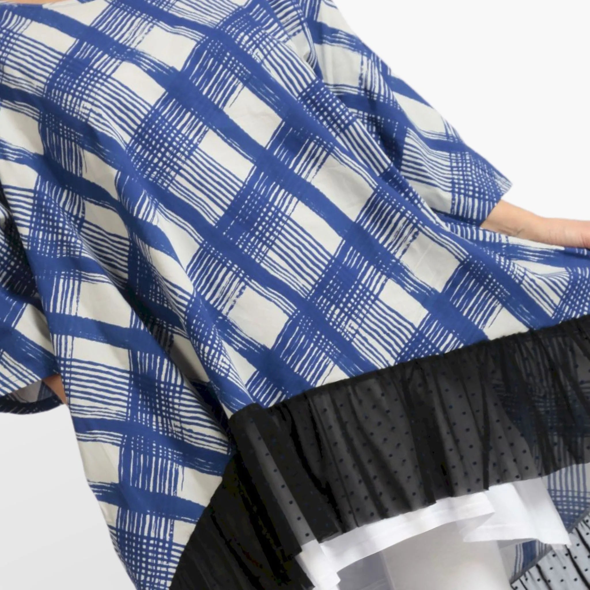 Summer big shirt in a rounded shape made of airy poplin quality, Arabella in blue-gray