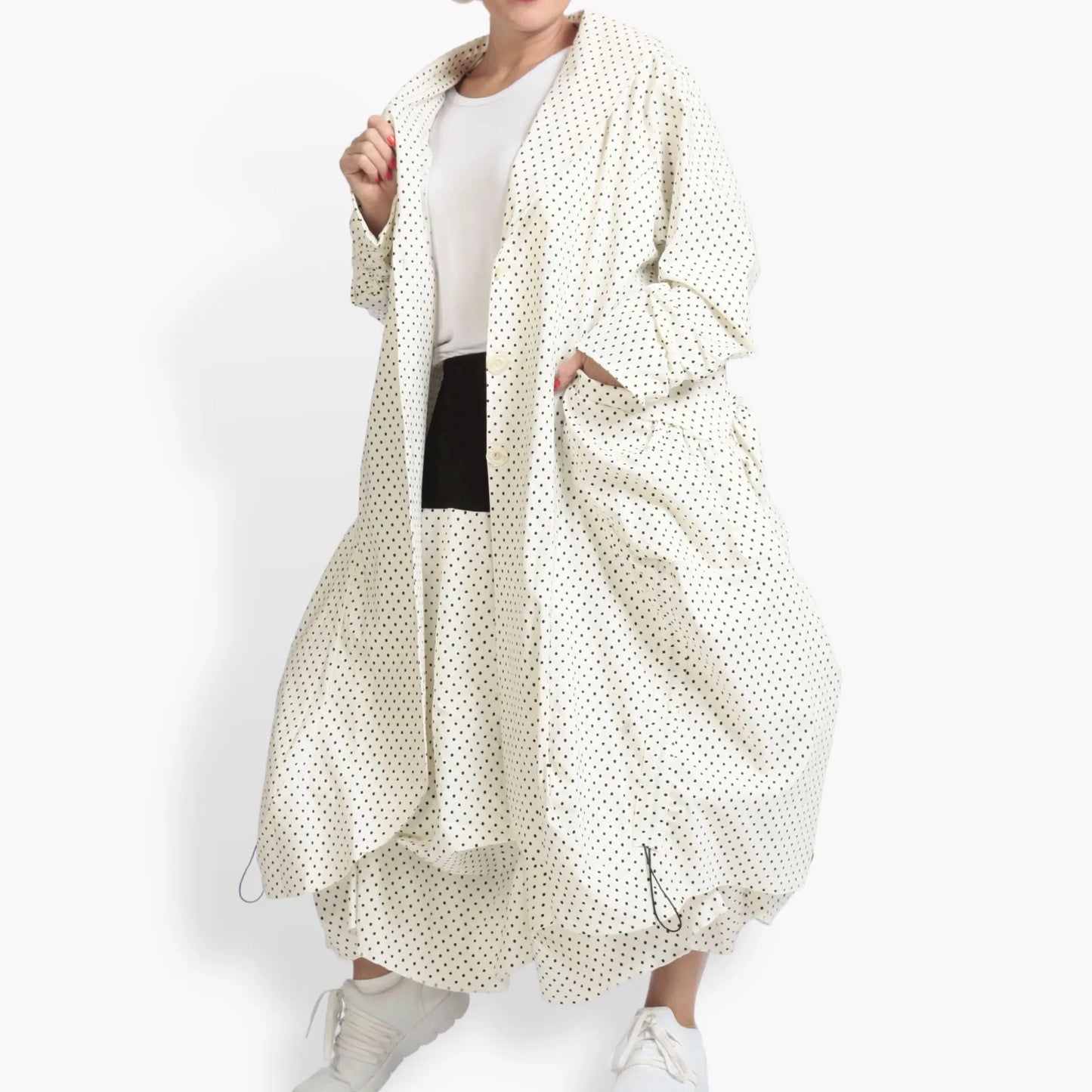 Sommer Mantel in Gerafft Form aus stretcher Bengaline Qualität, Gemma in Weiß-Schwarz