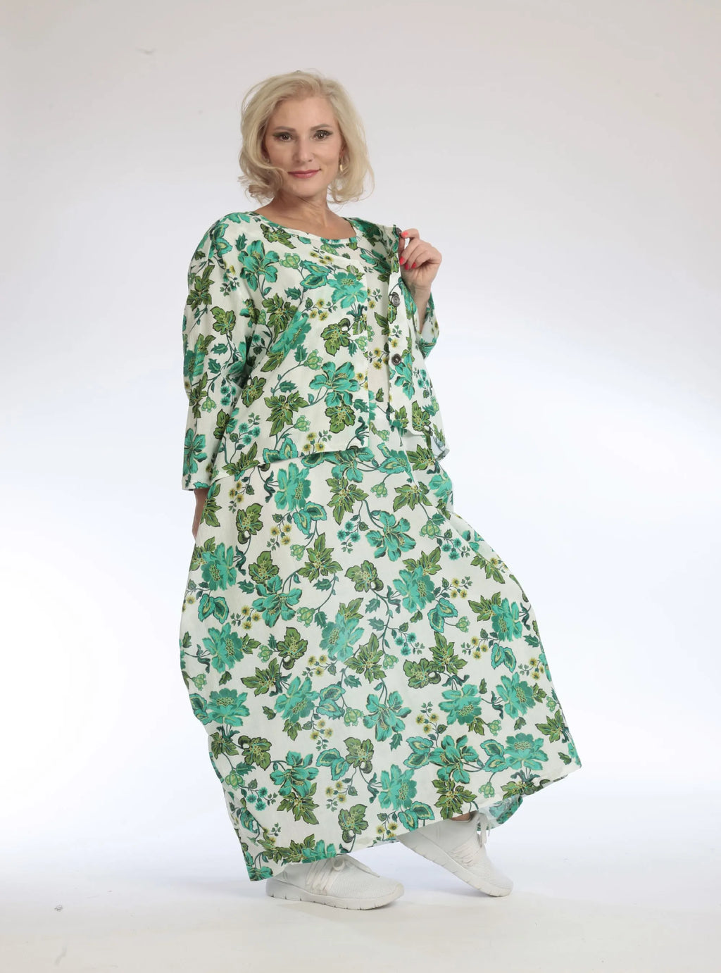Summer jacket in mullet shape made of light mousseline quality, Azure in green