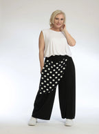 Everyday trousers in a straight shape made of smooth Slinky quality, Piper in dot blue