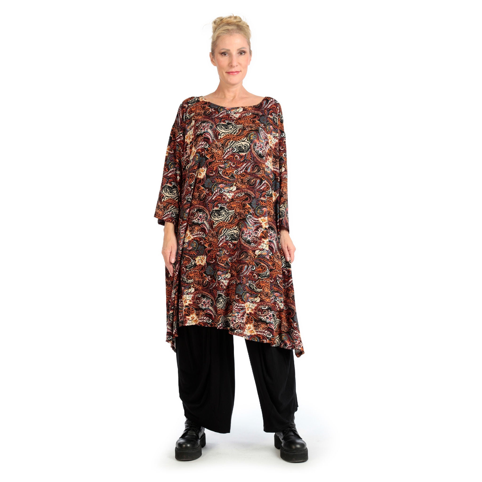 Transitional big shirt in A-shape made of stretcher jersey quality, Paisly in rust