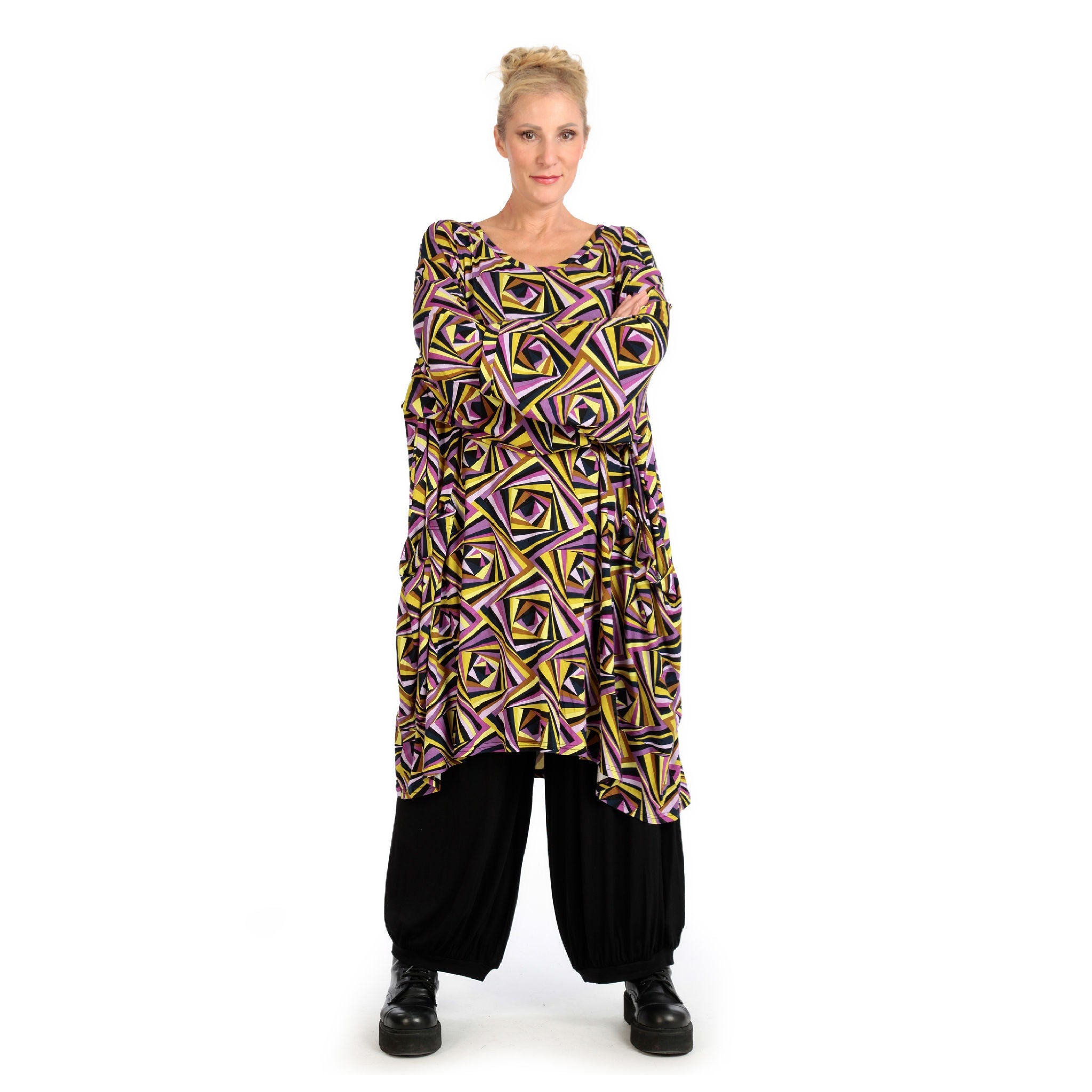 Winter big shirt in balloon shape made of stretcher jersey quality, maple in purple-yellow-lilac