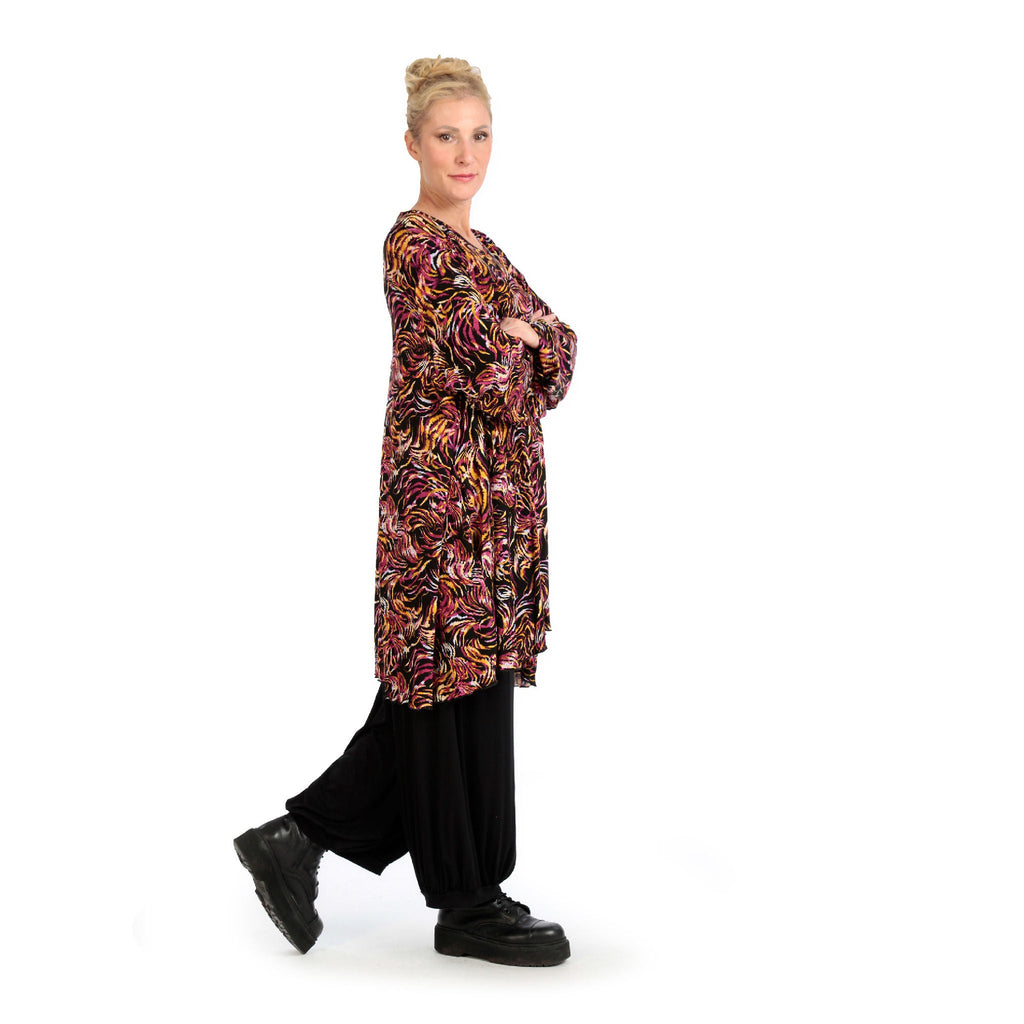 Winter big shirt in A-shape made of stretch jersey quality, Sienna in black-fuchsia-yellow