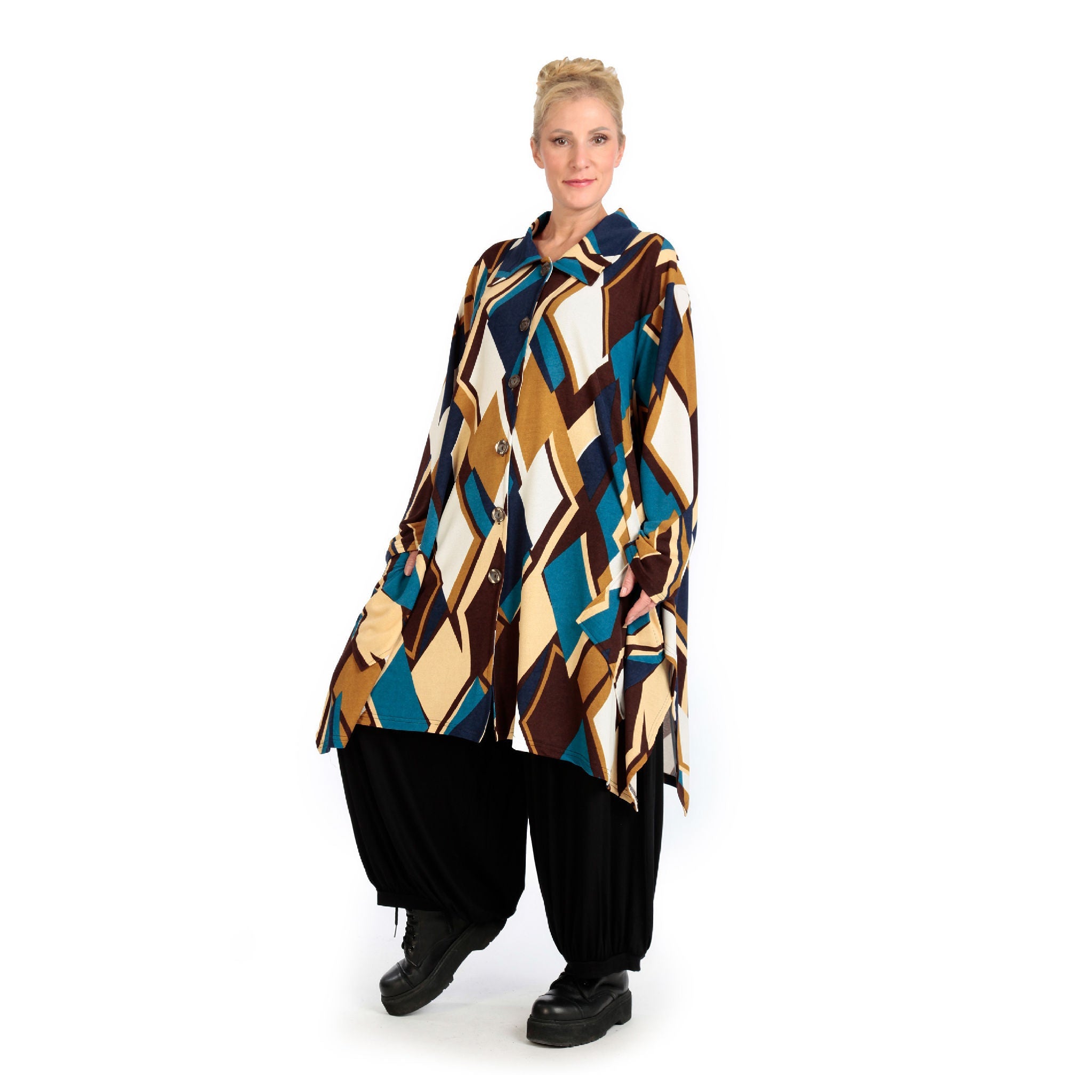 Winter jacket in A-shape made of soft fine knit quality, Viva in blue-cognac-white
