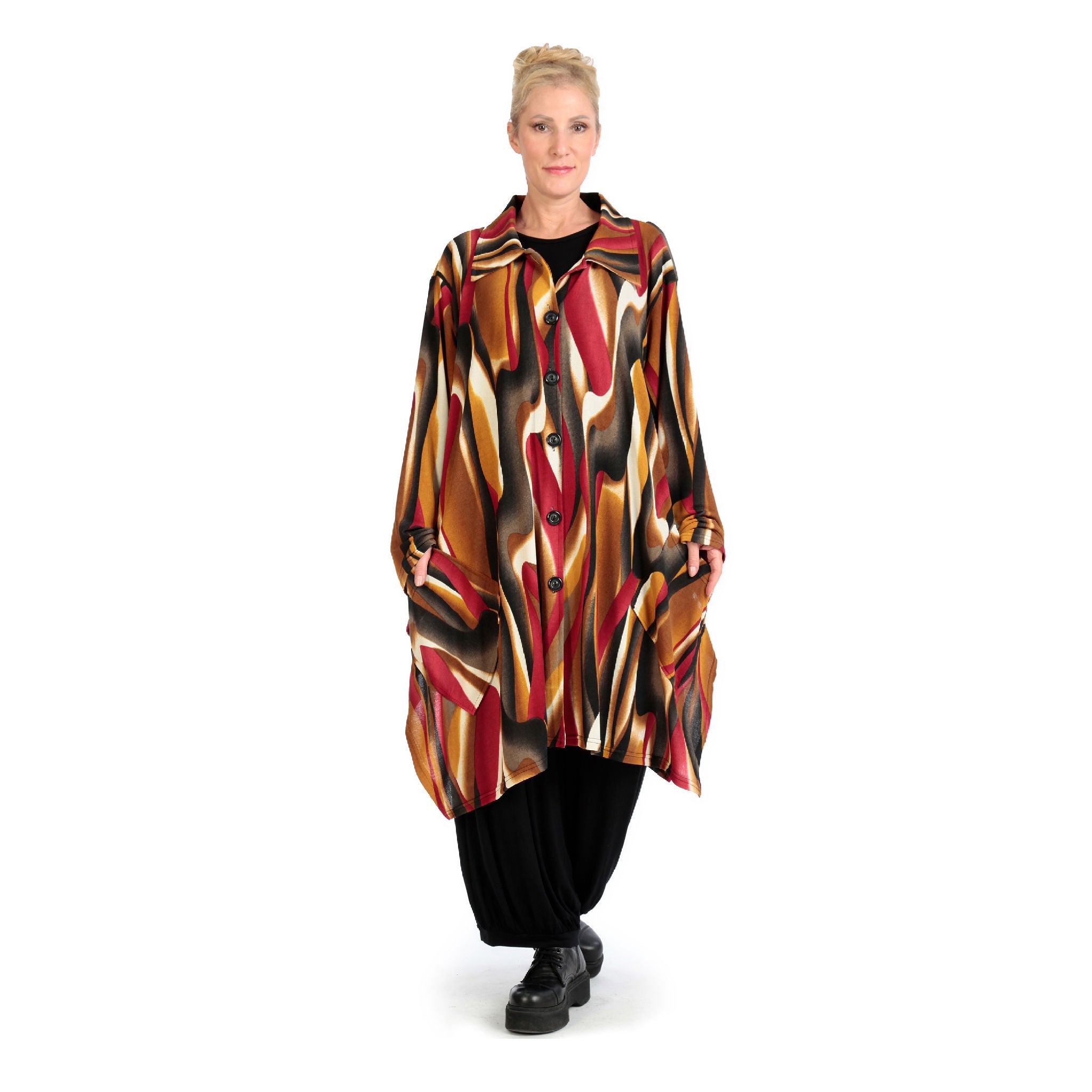 Winter jacket in A-shape made of soft fine knit quality, Aurora in cognac-red-white