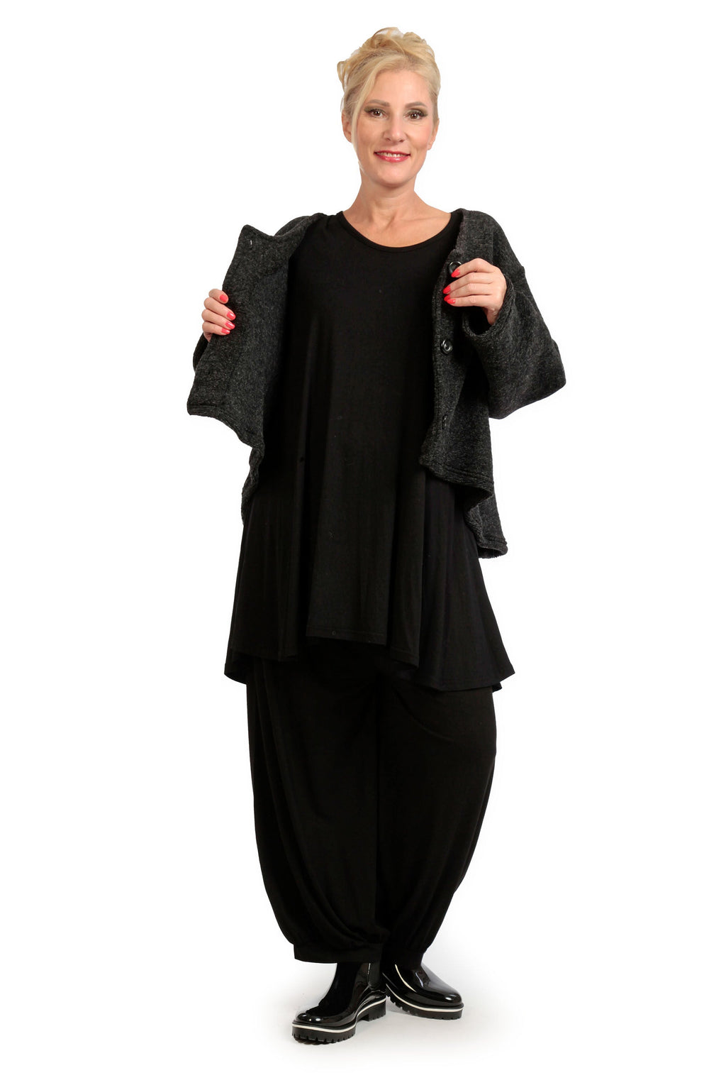 Winter jacket in a rounded shape made of warm wool blend quality, Karina in anthracite