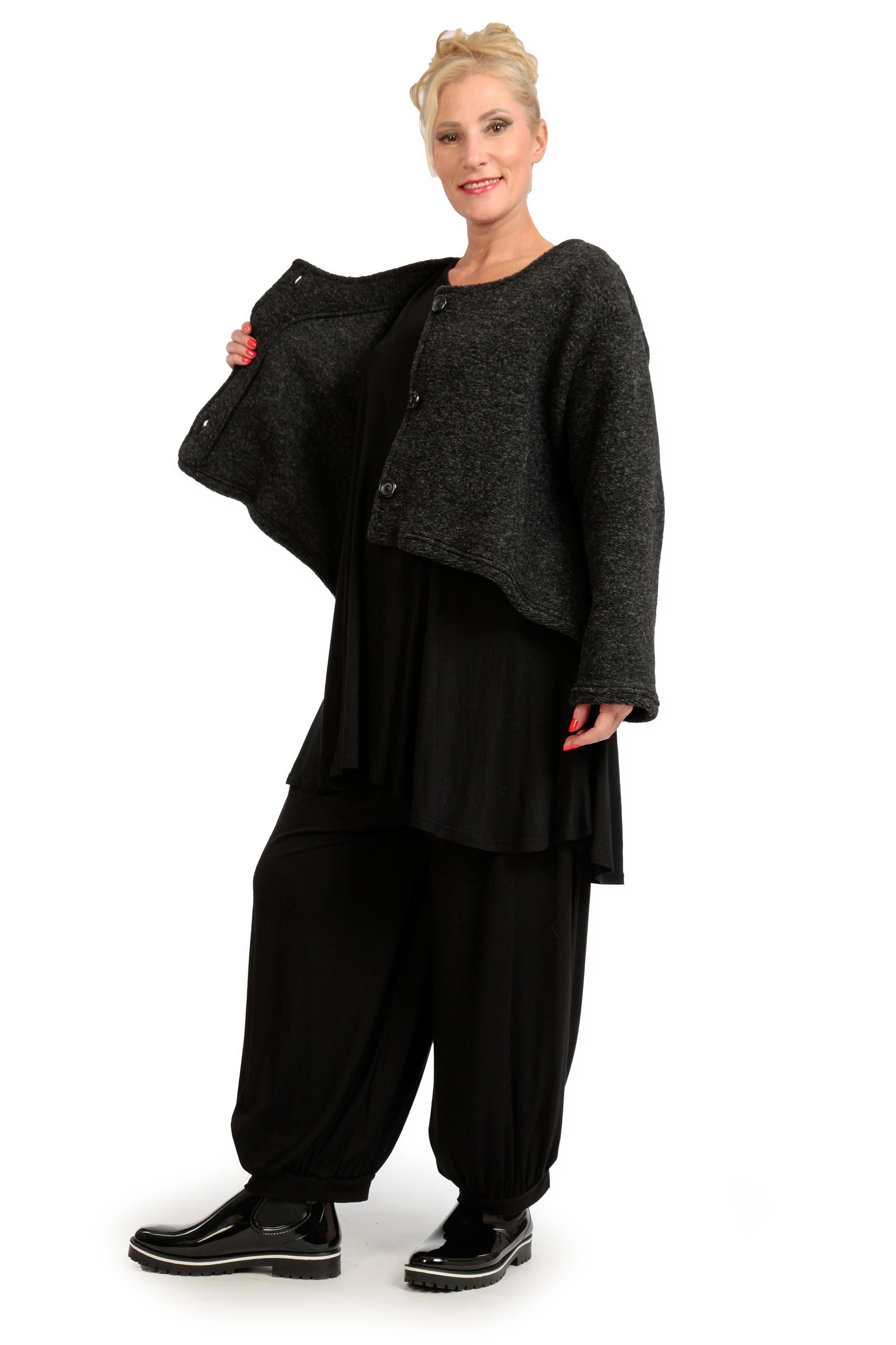 Winter jacket in a rounded shape made of warm wool blend quality, Karina in anthracite