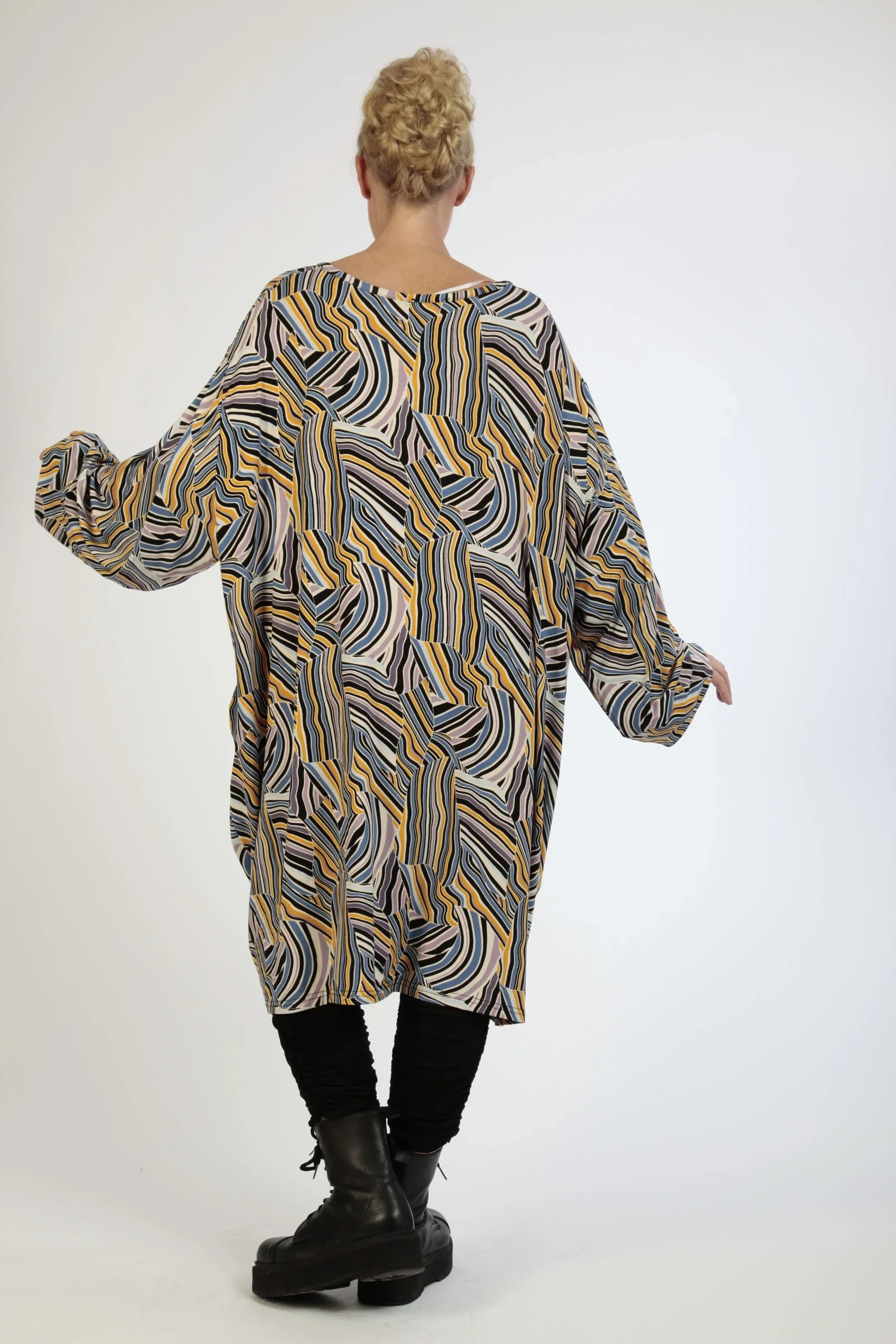 Winter big shirt in balloon shape made of stretcher jersey quality, Maia in blue-yellow-lilac