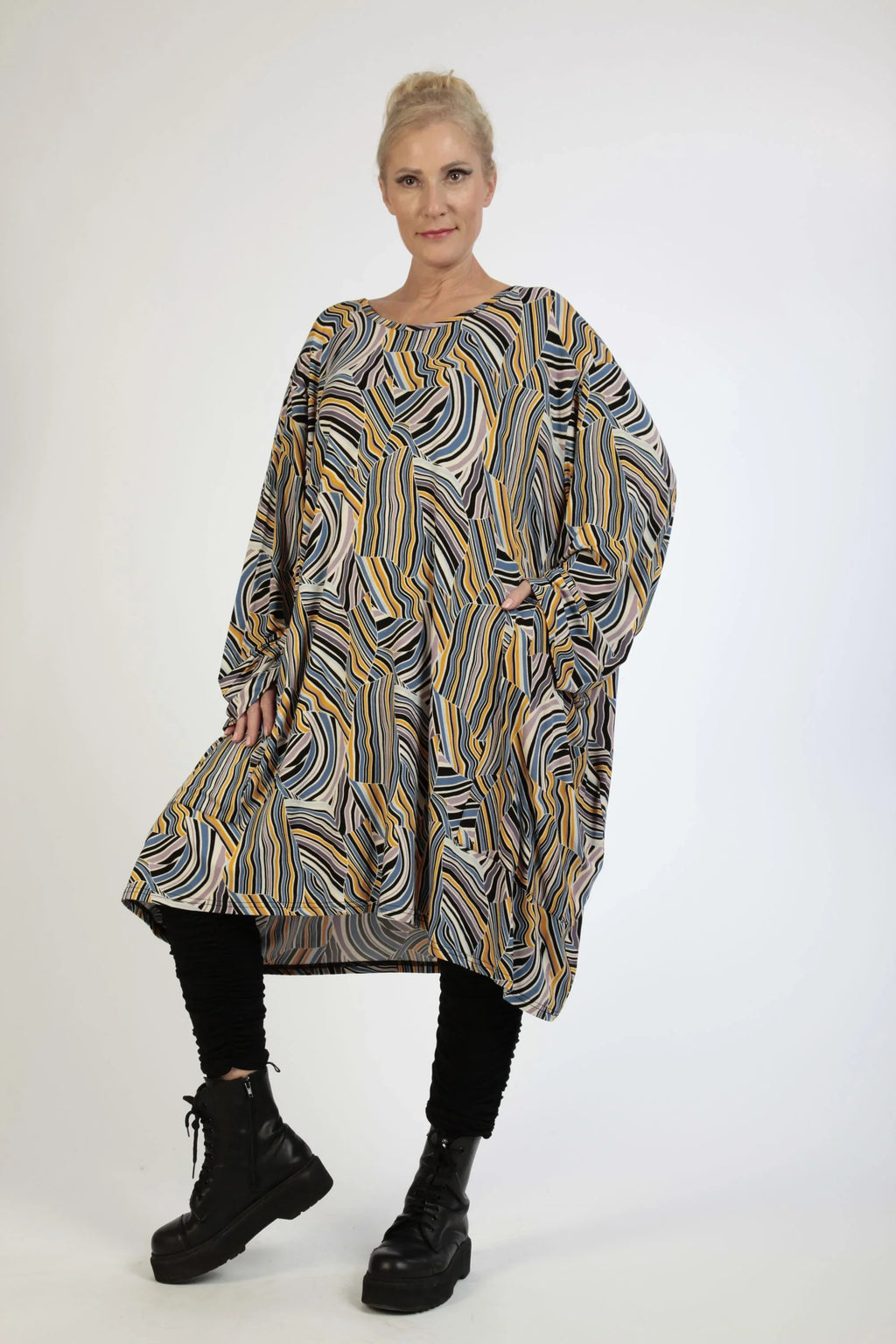 Winter big shirt in balloon shape made of stretcher jersey quality, Maia in blue-yellow-lilac