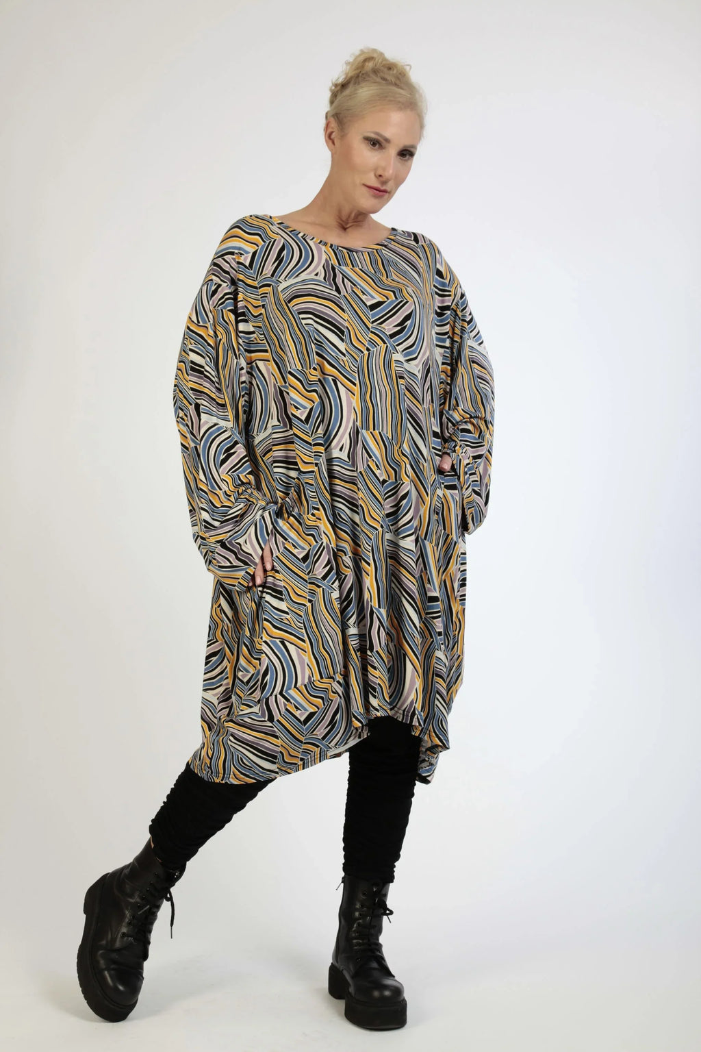 Winter big shirt in balloon shape made of stretcher jersey quality, Maia in blue-yellow-lilac