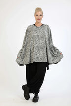 Winter big shirt in A-shape made of warm jacquard quality, Sofia in gray-black