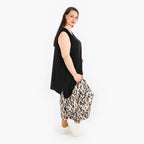 Pantalon AKH 8069, beige-noir-cognac