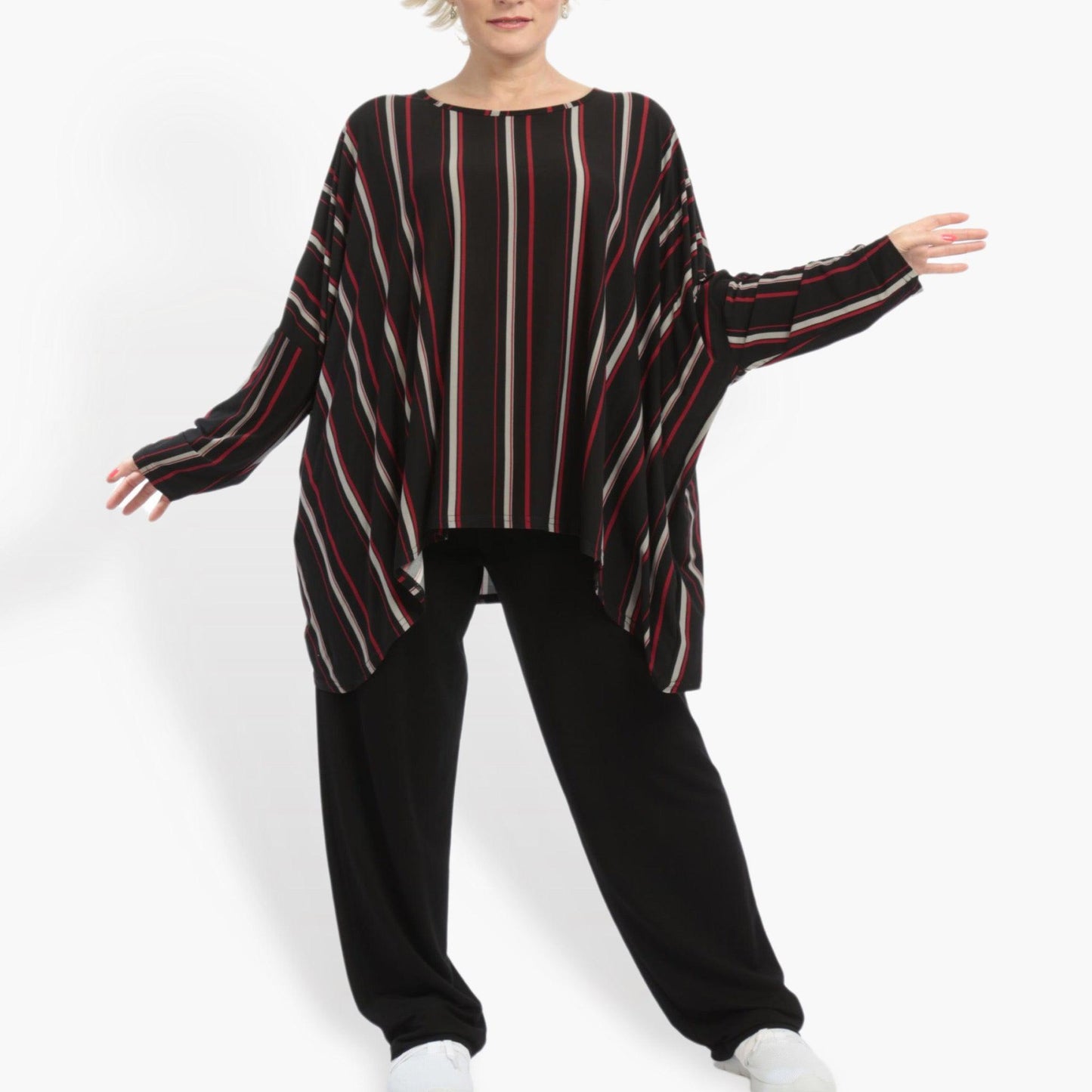 Sommer Big Shirt in kastiger Form aus er Slinky Qualität, Linis in Schwarz-Rot-Grau