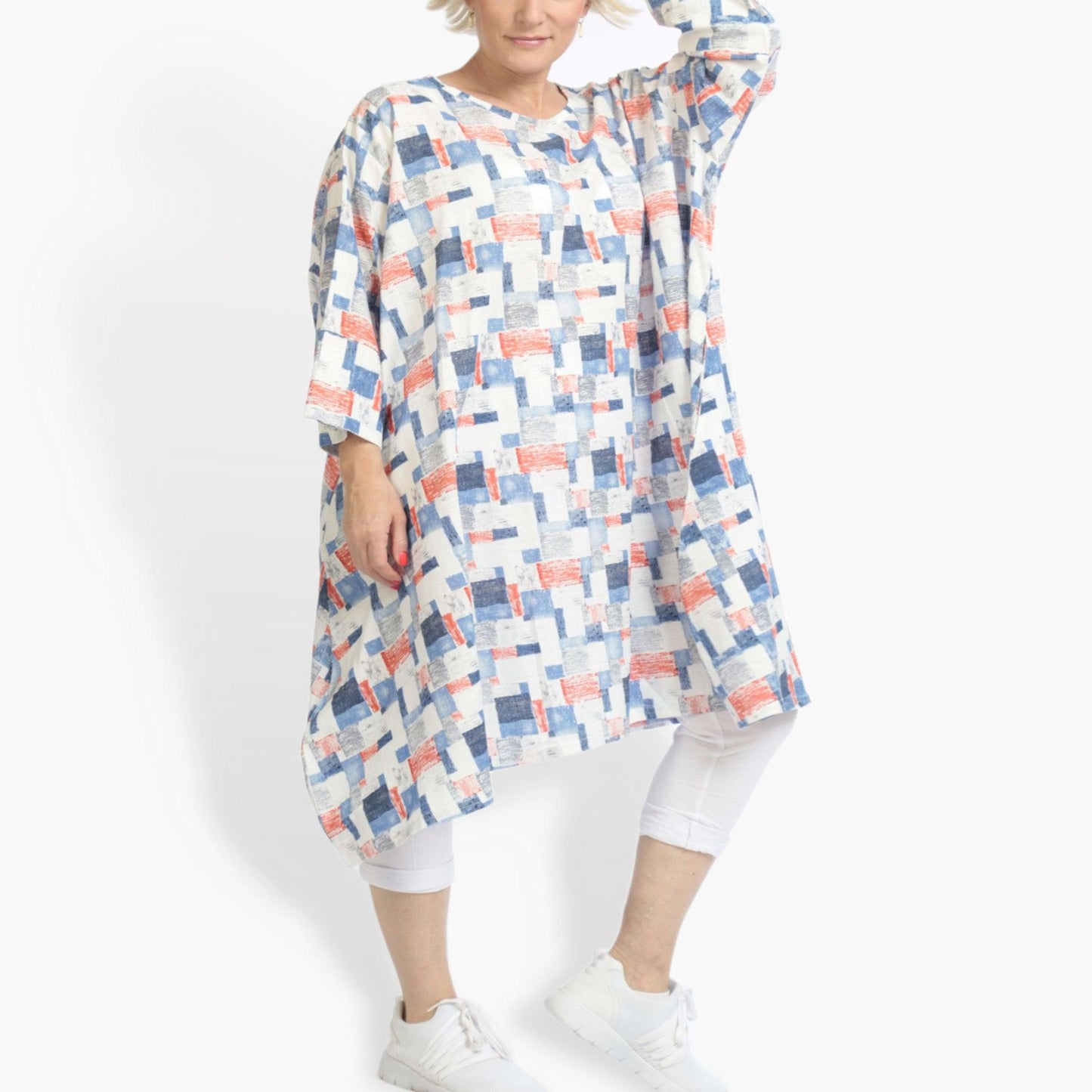 Summer big shirt in balloon shape made of airy linen look quality, Cancun in white-blue