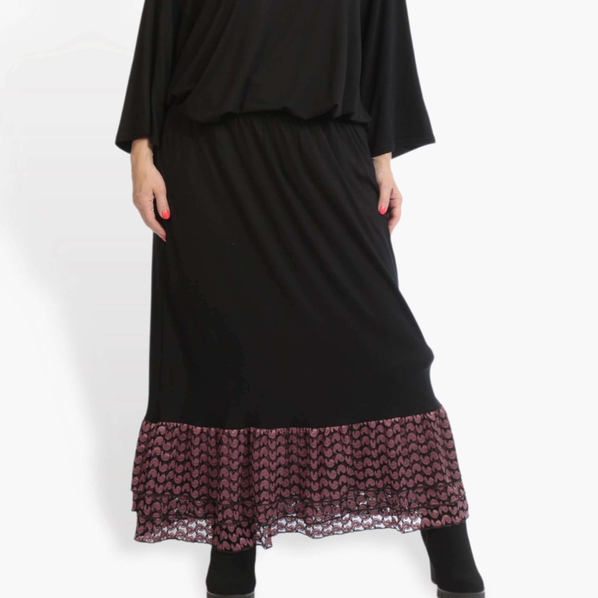 Winter skirt in a straight shape made of lace quality, CasaMia in black-aubergine