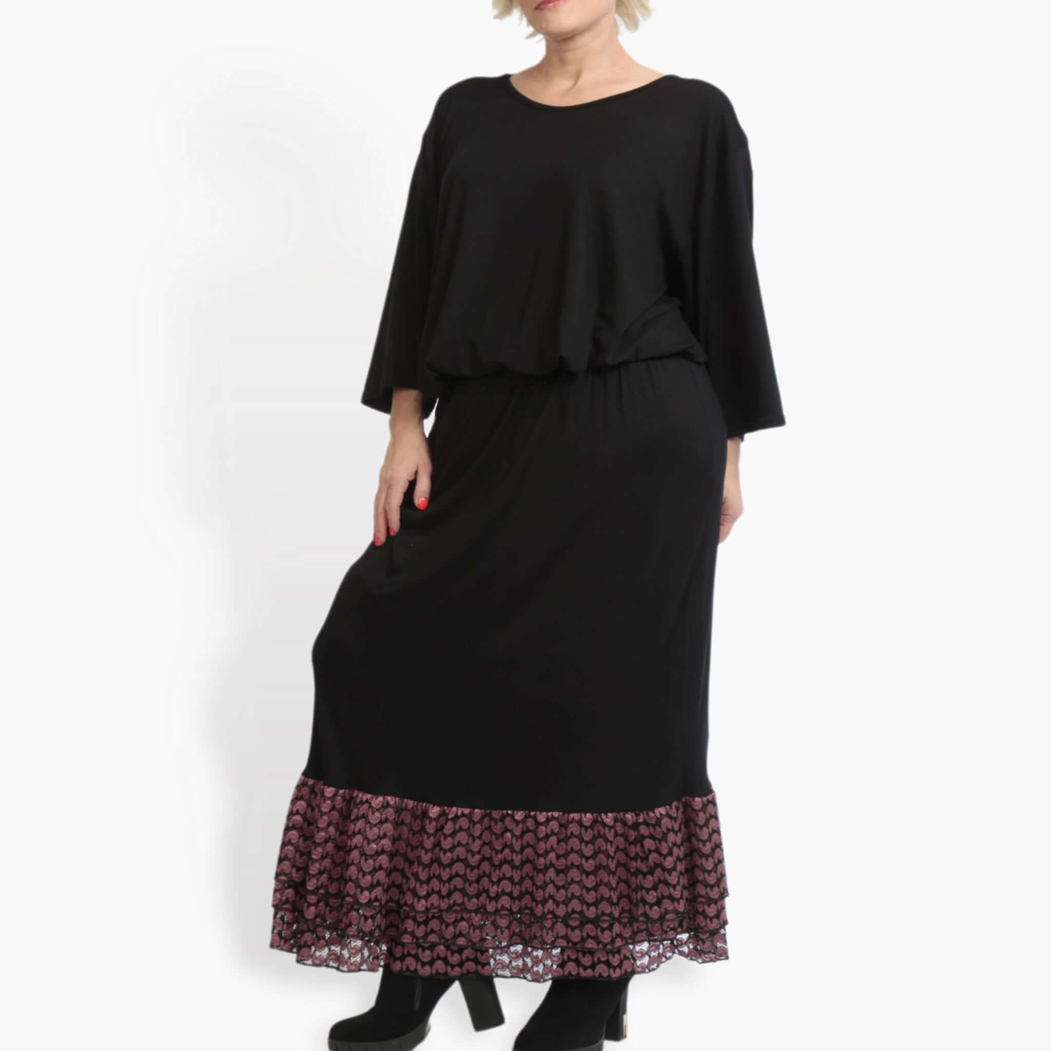 Winter skirt in a straight shape made of lace quality, CasaMia in black-aubergine