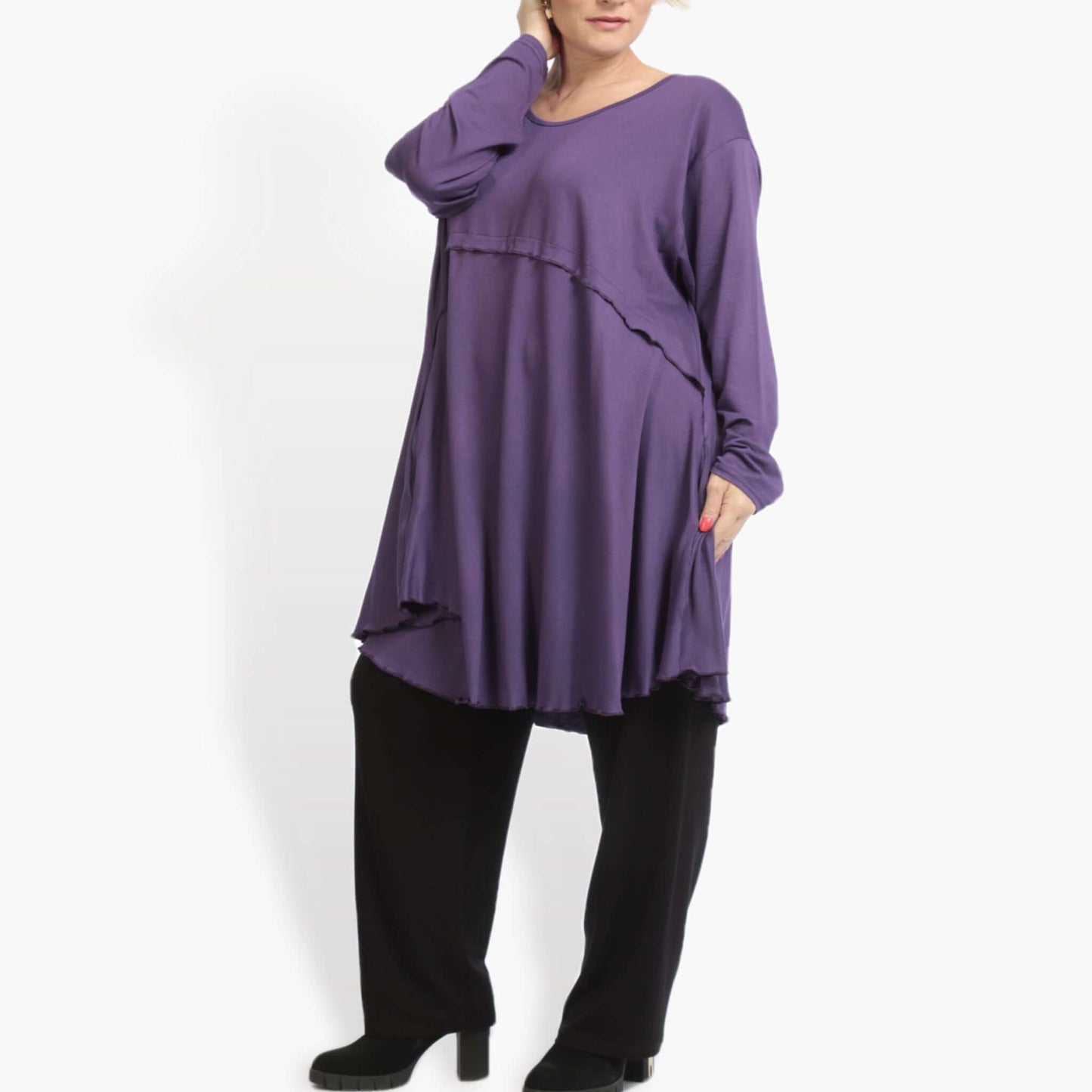 Everyday A-shaped shirt made of fine jersey quality, viscose basics in purple