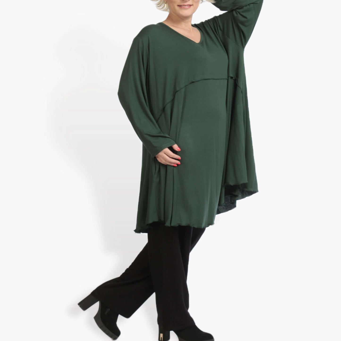 Everyday A-shaped shirt made of fine jersey quality, viscose basics in green