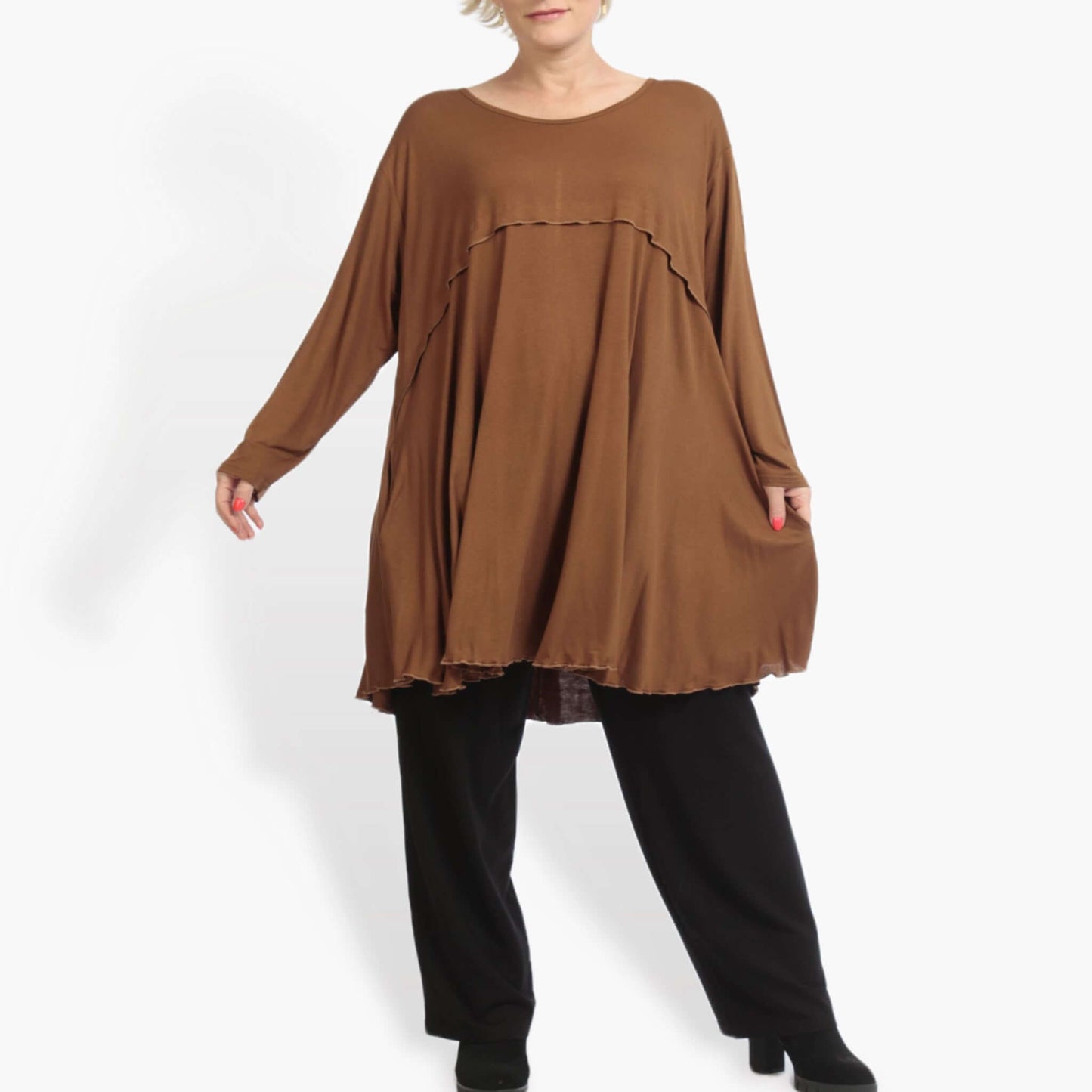 Alltags Shirt in A-Form aus feiner Jersey Qualität, Viskose-Basics in Cognac