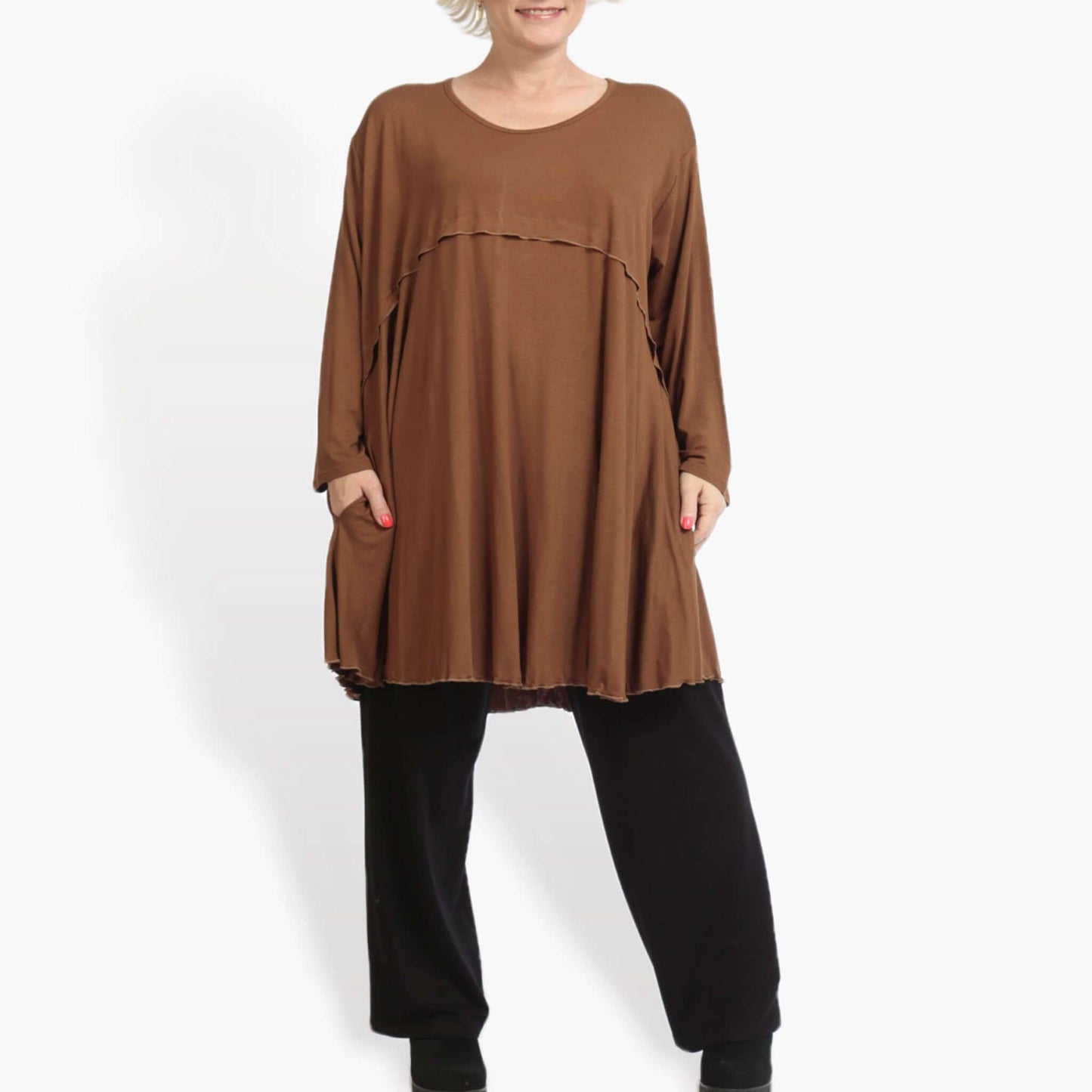 Alltags Shirt in A-Form aus feiner Jersey Qualität, Viskose-Basics in Cognac