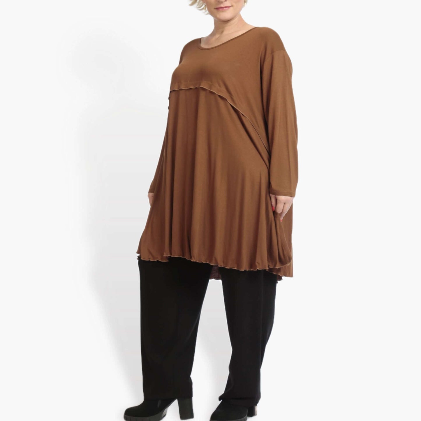 Alltags Shirt in A-Form aus feiner Jersey Qualität, Viskose-Basics in Cognac