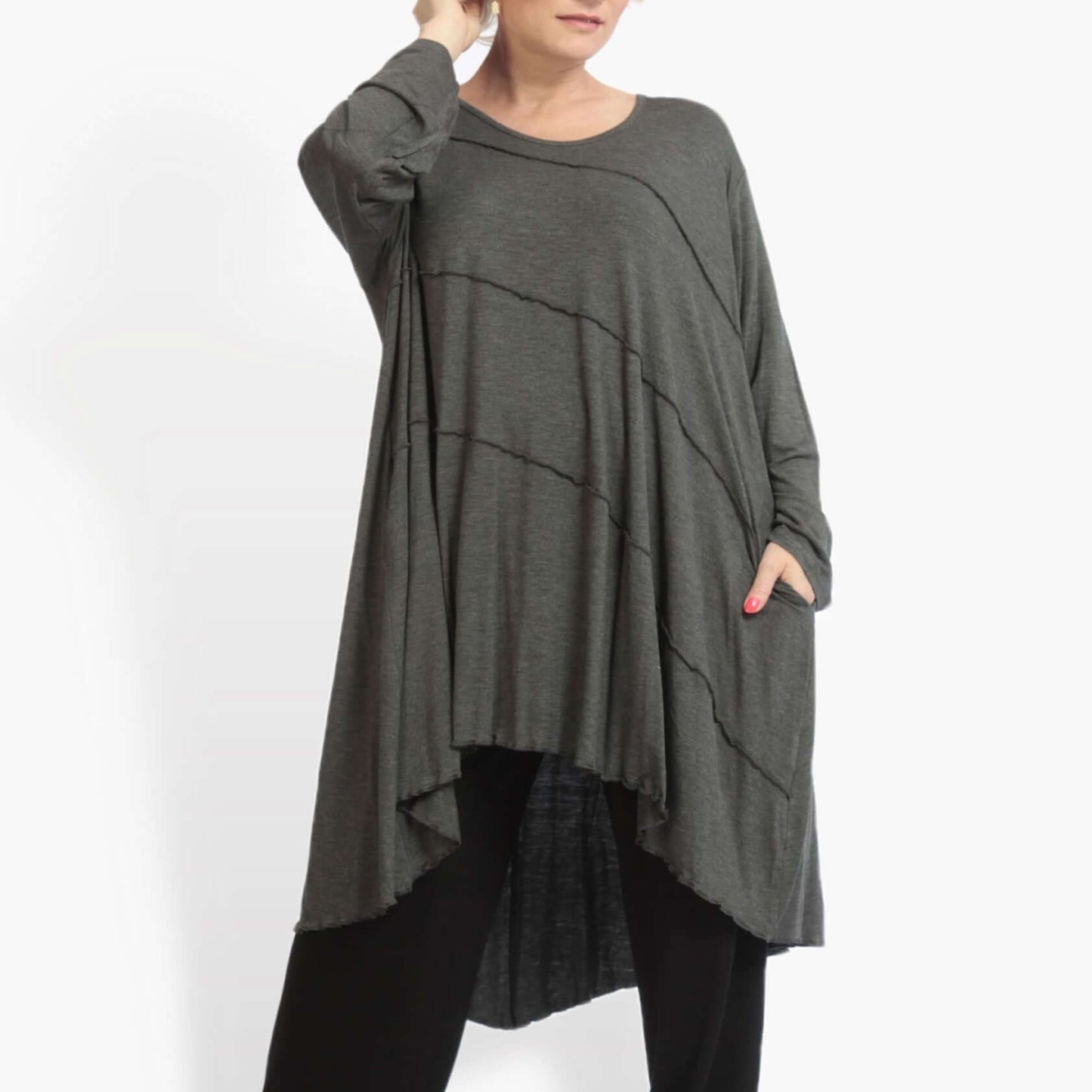 Everyday dress in a mullet shape made of fine jersey quality, viscose basics in gray