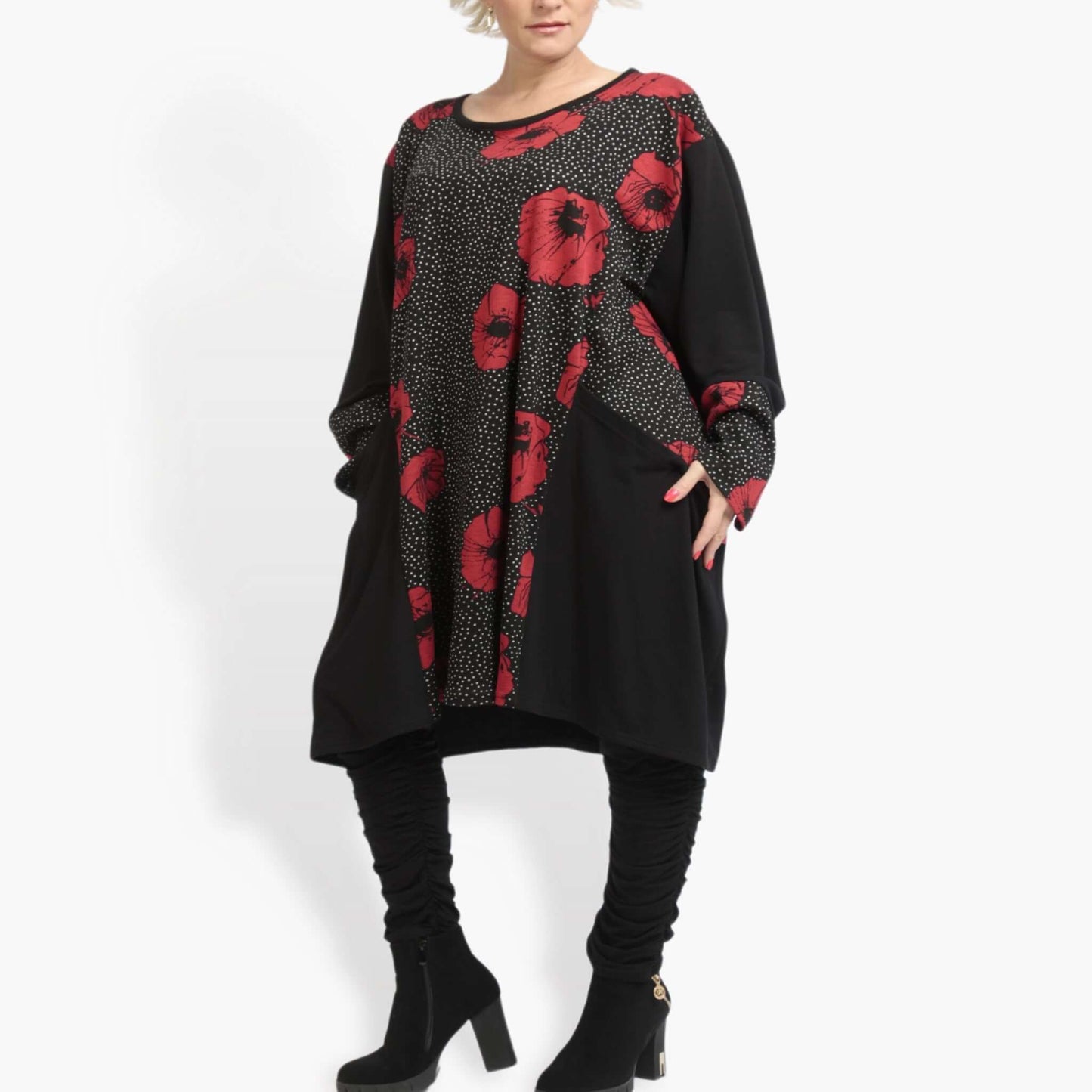 Winter big shirt in balloon shape made of soft Romanit jersey quality, iris in black and red