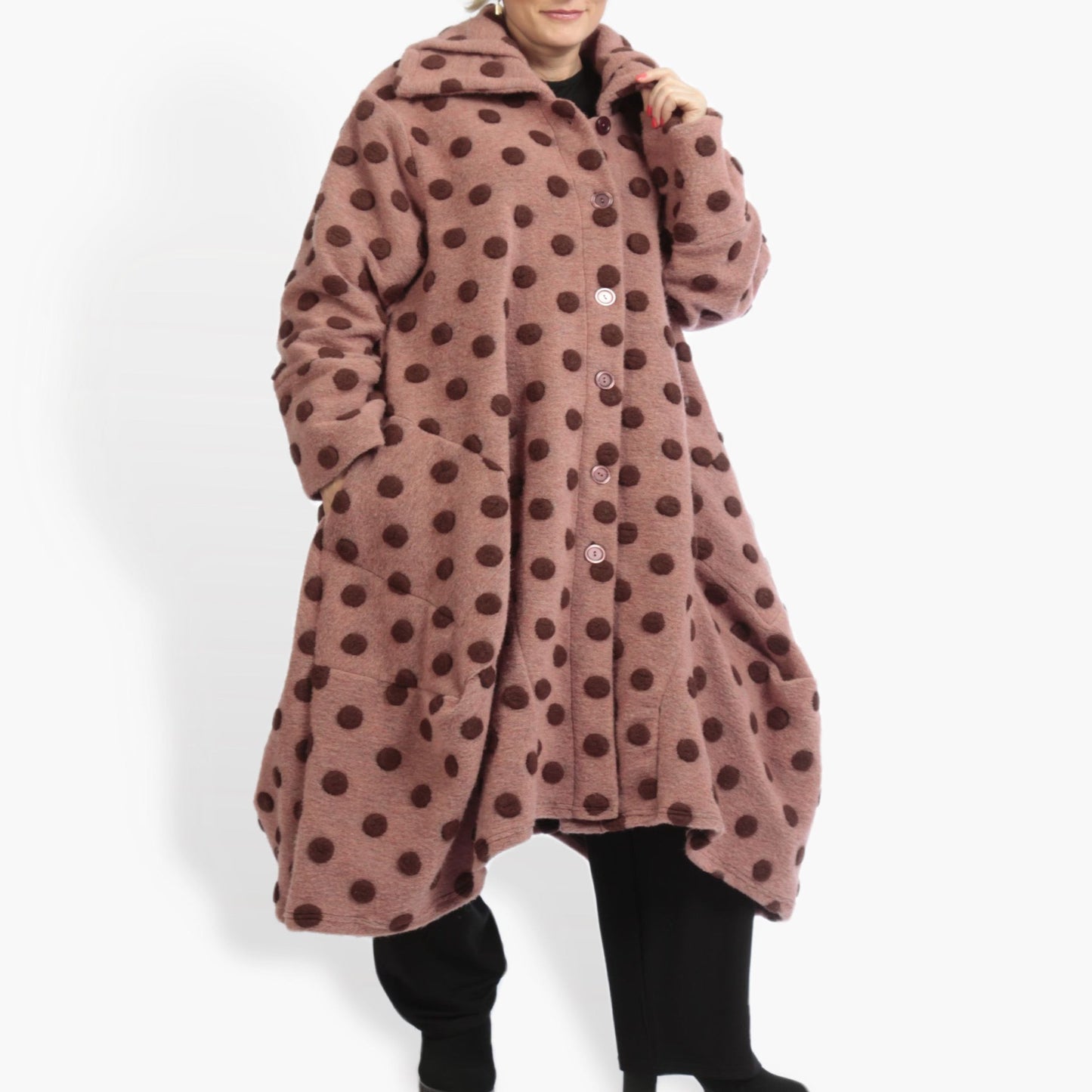 Winter coat in balloon shape made of wool quality, wool large in old pink