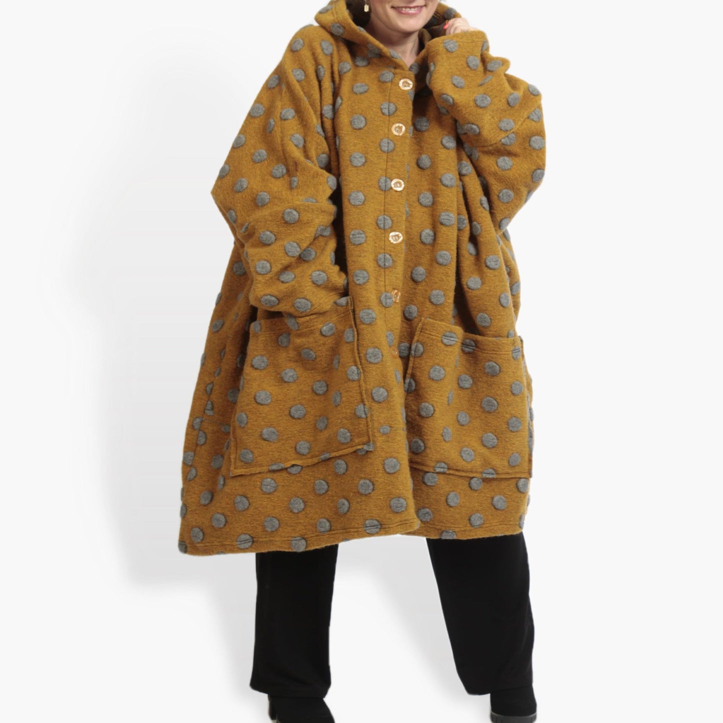 Winter coat in a straight shape made of high quality wool, large wool in mustard