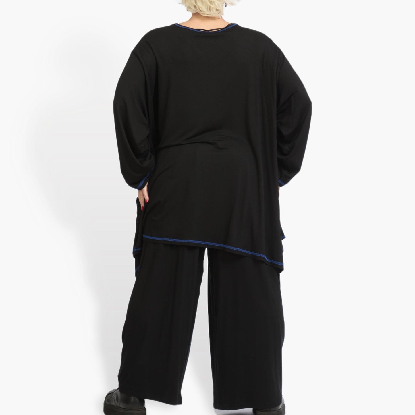 Winter Big Shirt in A-Form aus feiner Jersey Qualität, Viskose-Basics in Schwarz-Blau