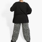 Winter trousers in the shape of jersey quality, Riga in black and white