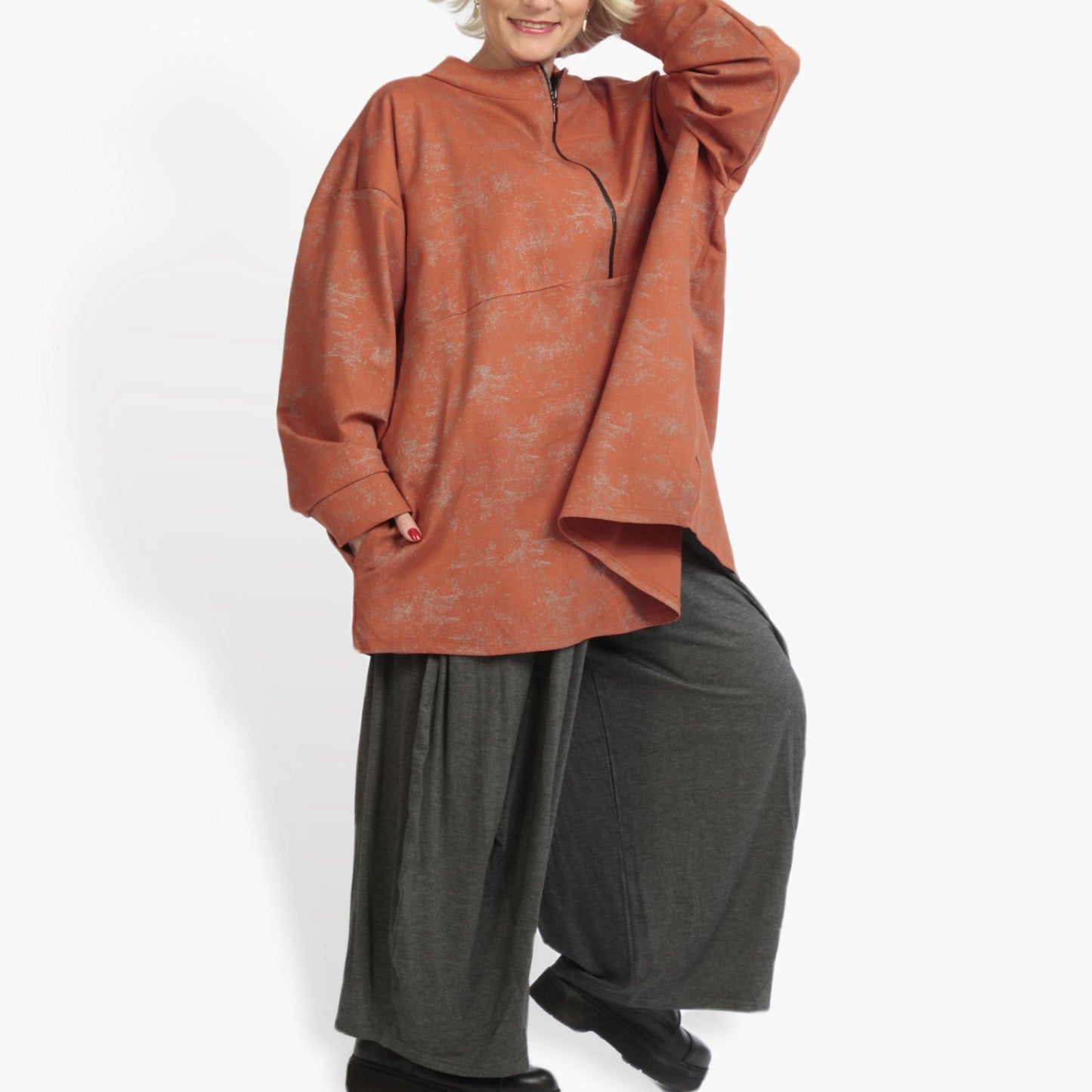 Winter big shirt in a boxy shape made of Romanit jersey quality, Lilo in terracotta