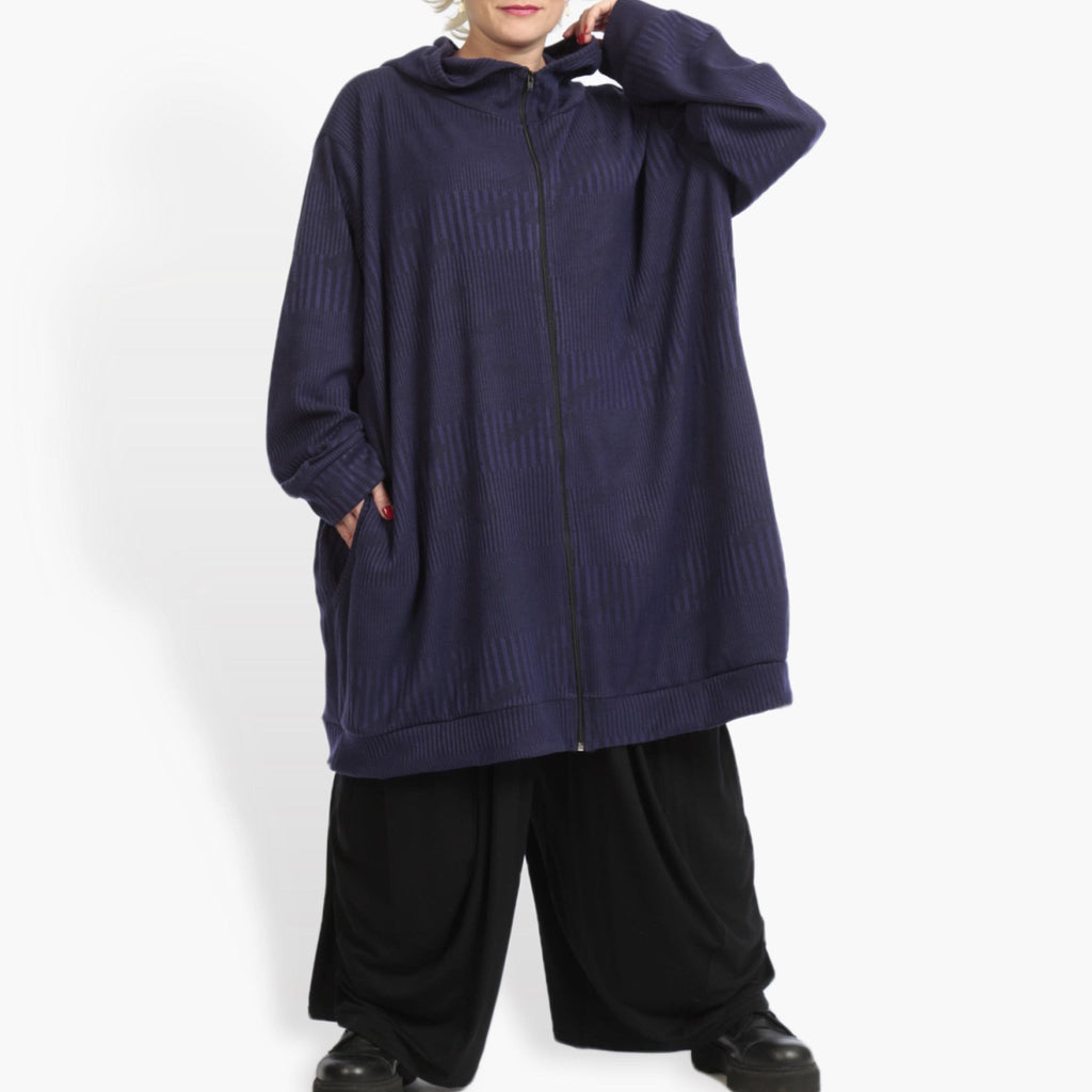 Winter jacket in balloon shape made of knitted quality, stitch in purple