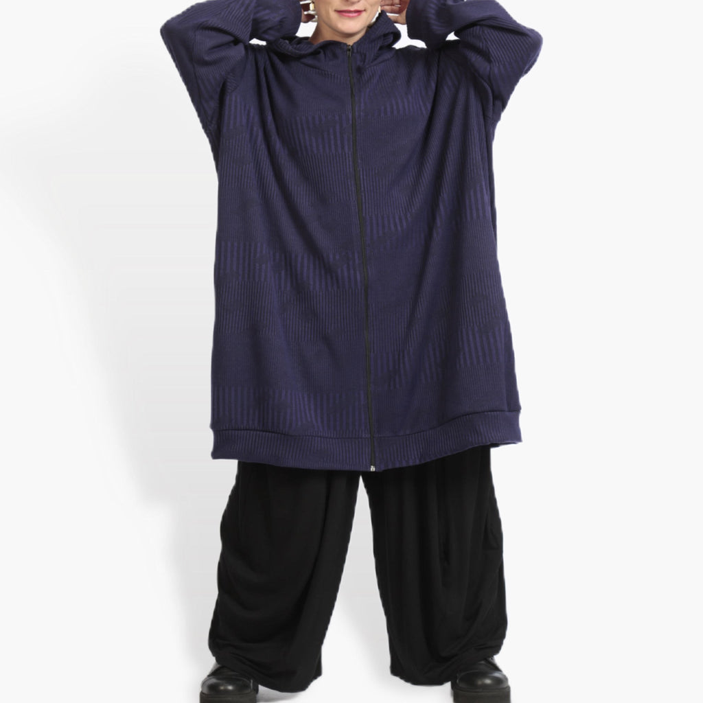 Winter jacket in balloon shape made of knitted quality, stitch in purple